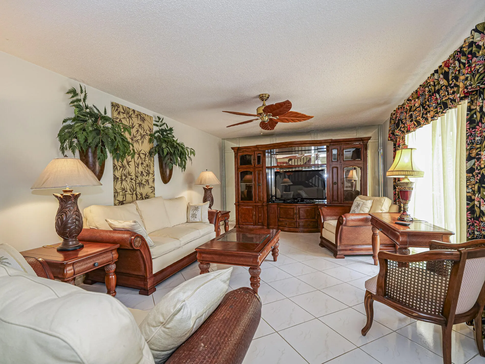 510 N TROPIC Lane #10D