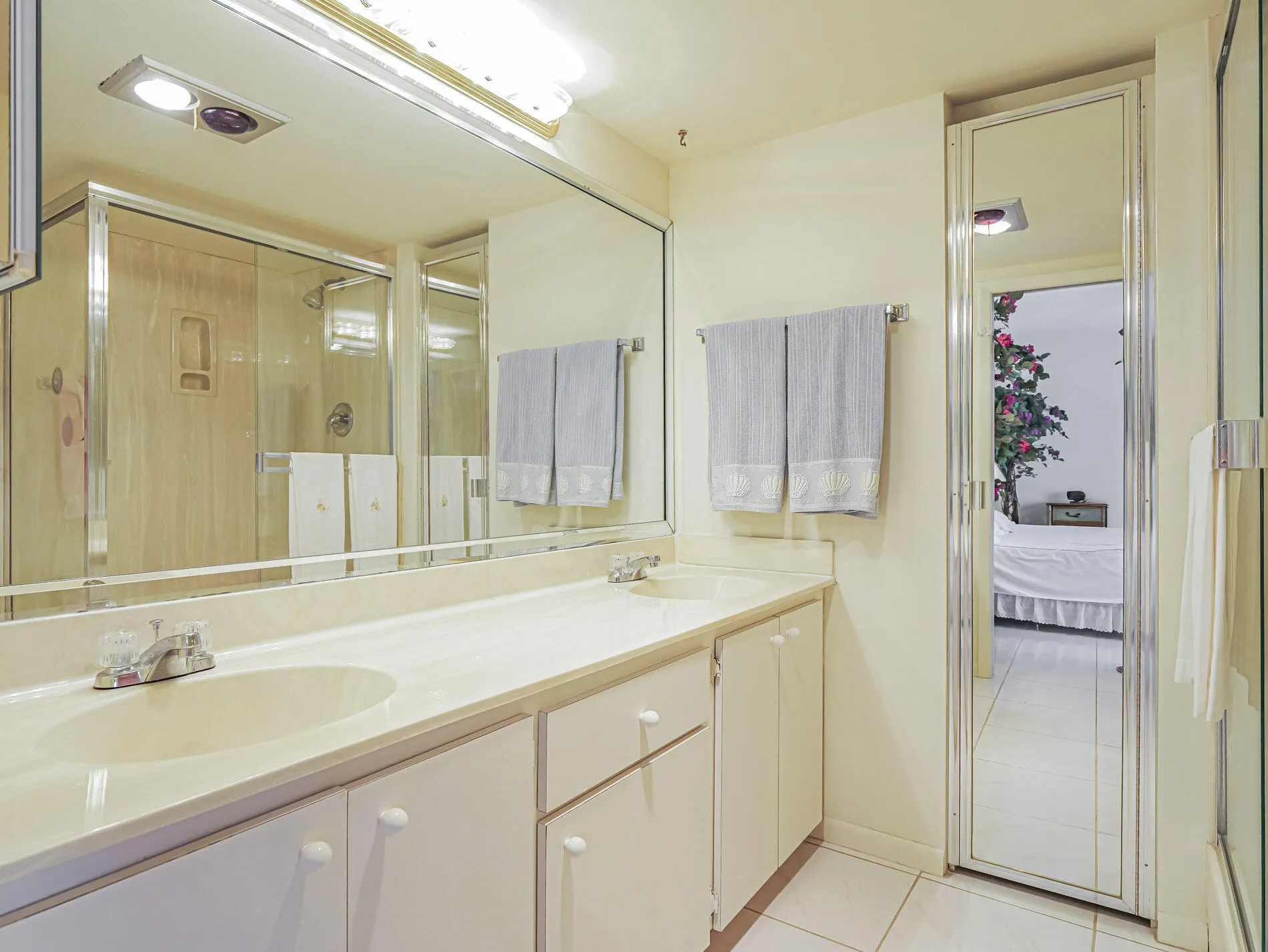 510 N TROPIC Lane #10D