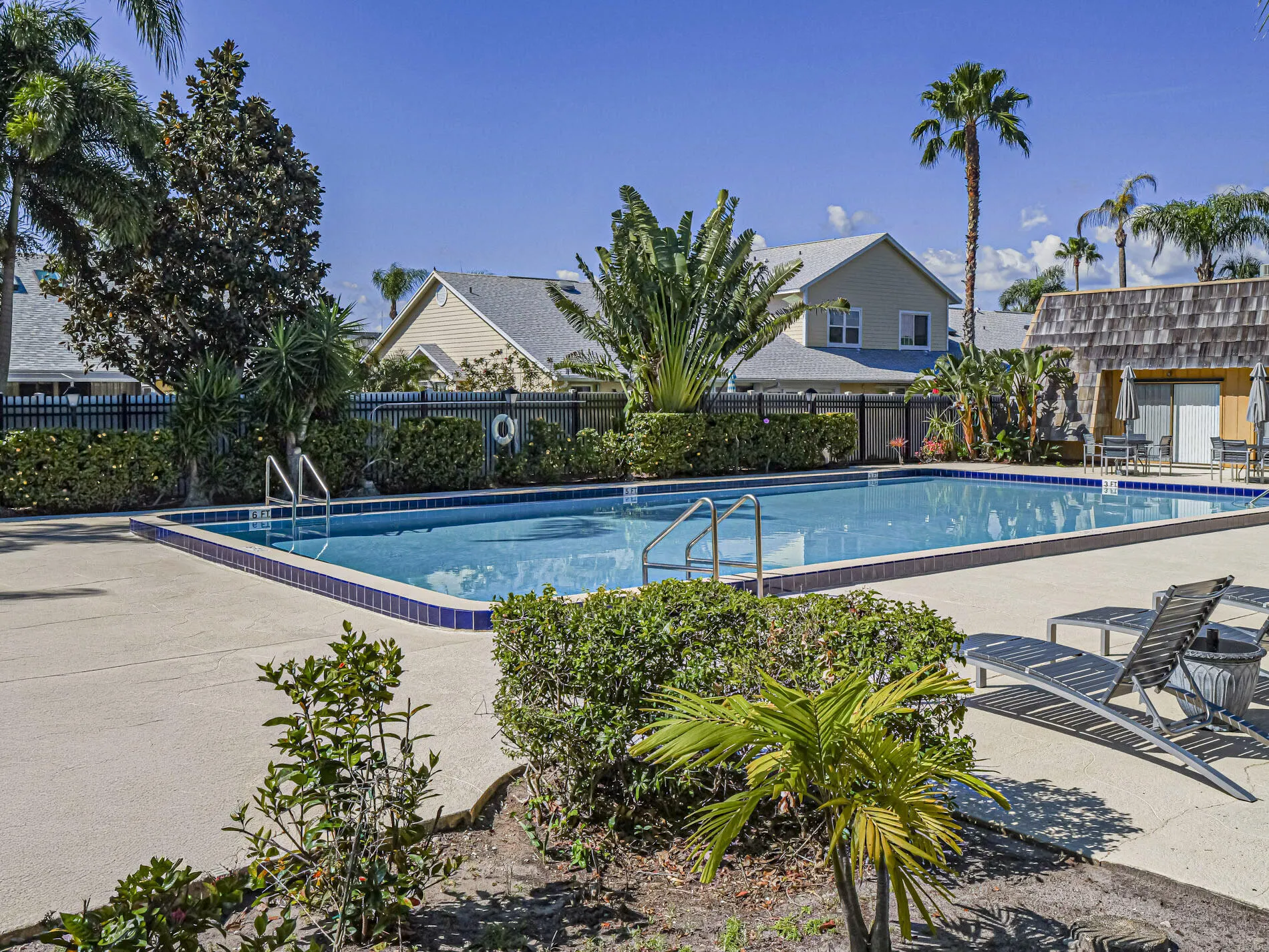510 N TROPIC Lane #10D