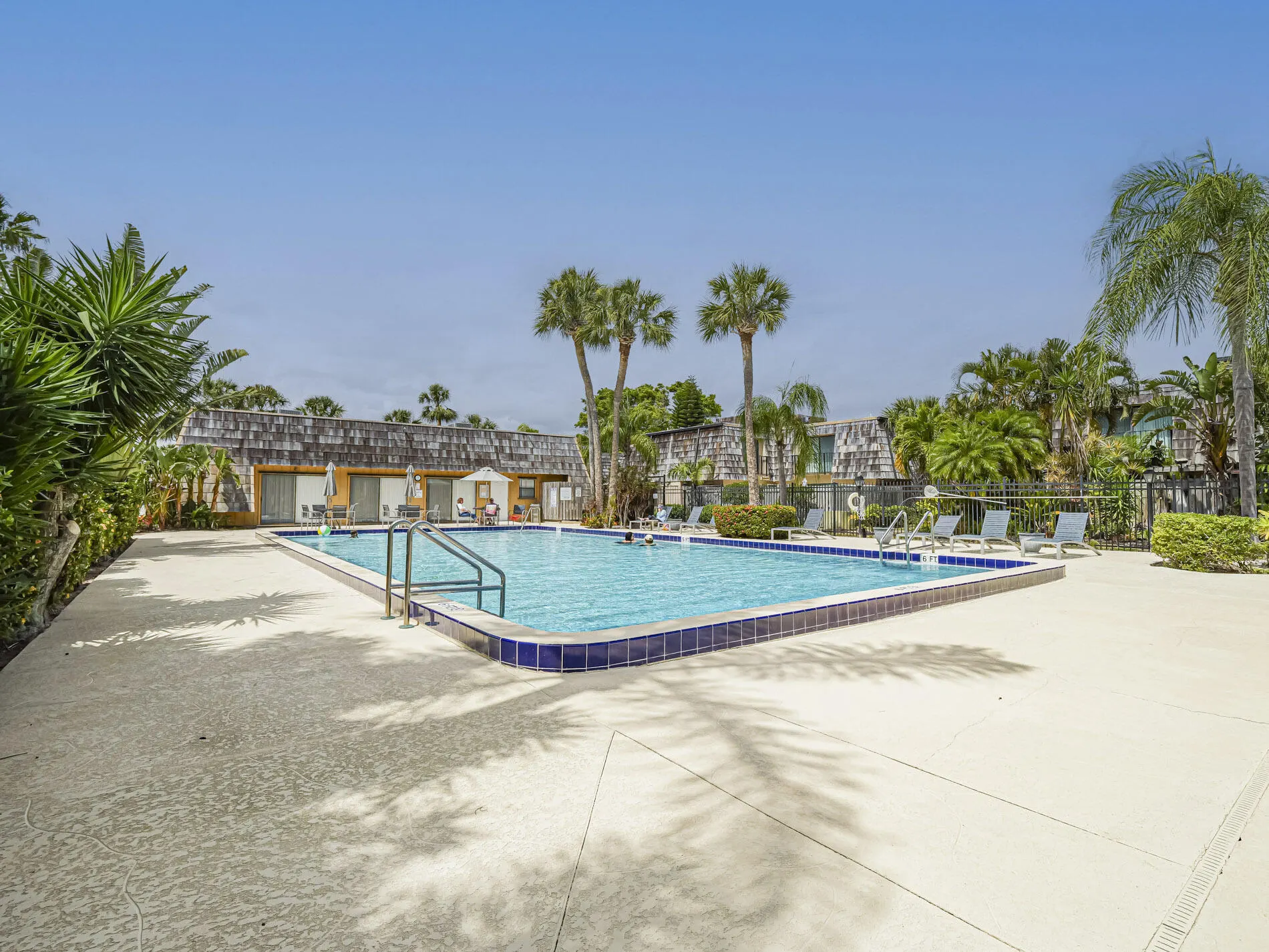 510 N TROPIC Lane #10D
