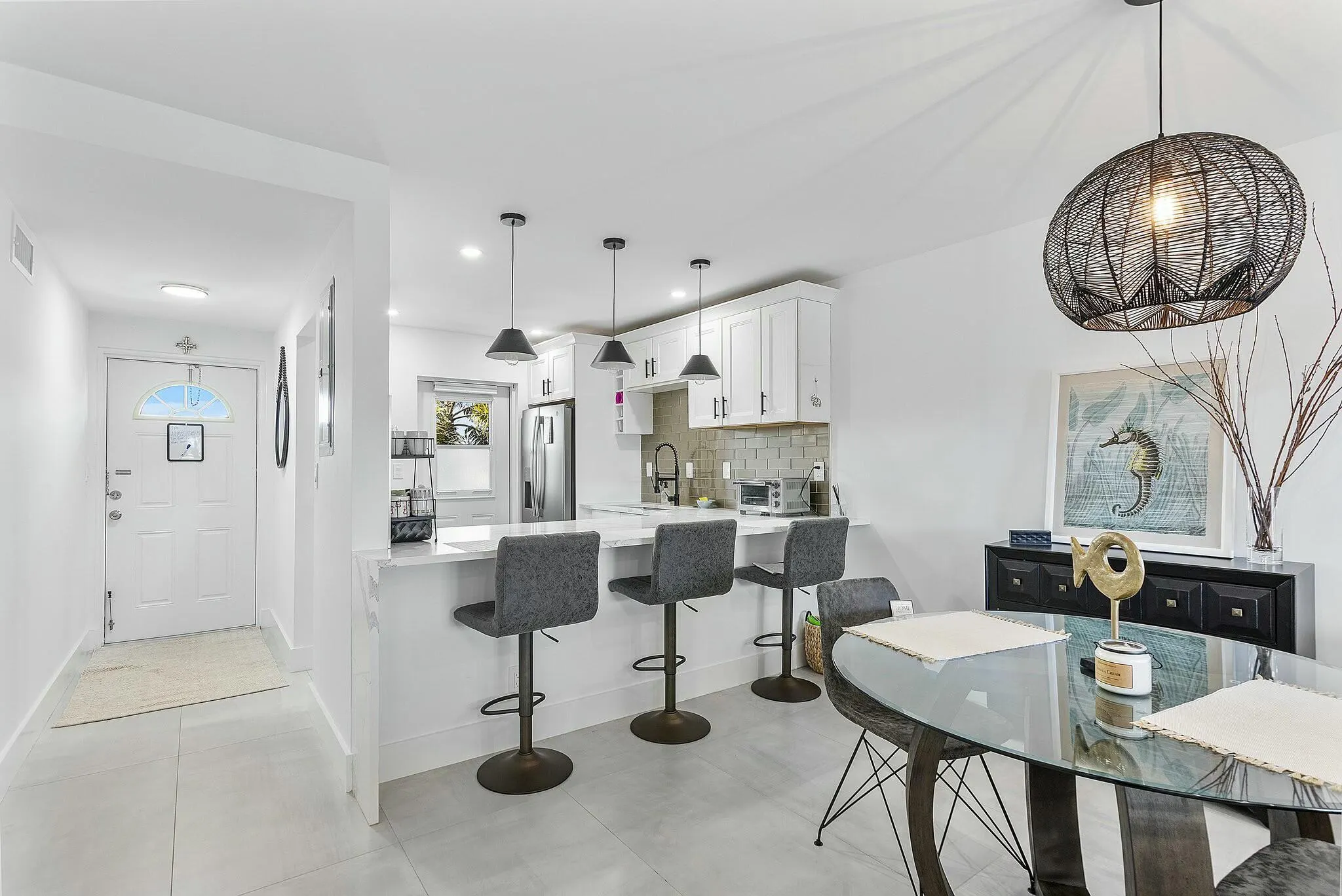330 N Federal Highway #211