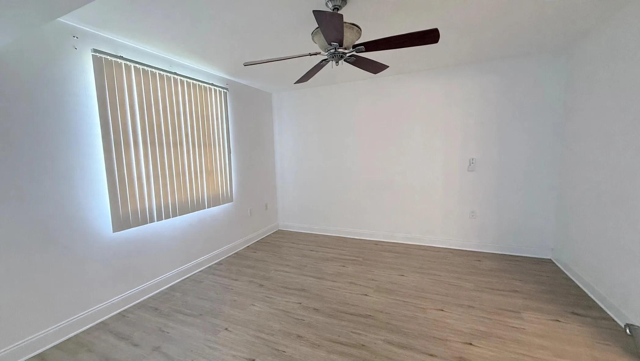 6025 Balboa Circle #306