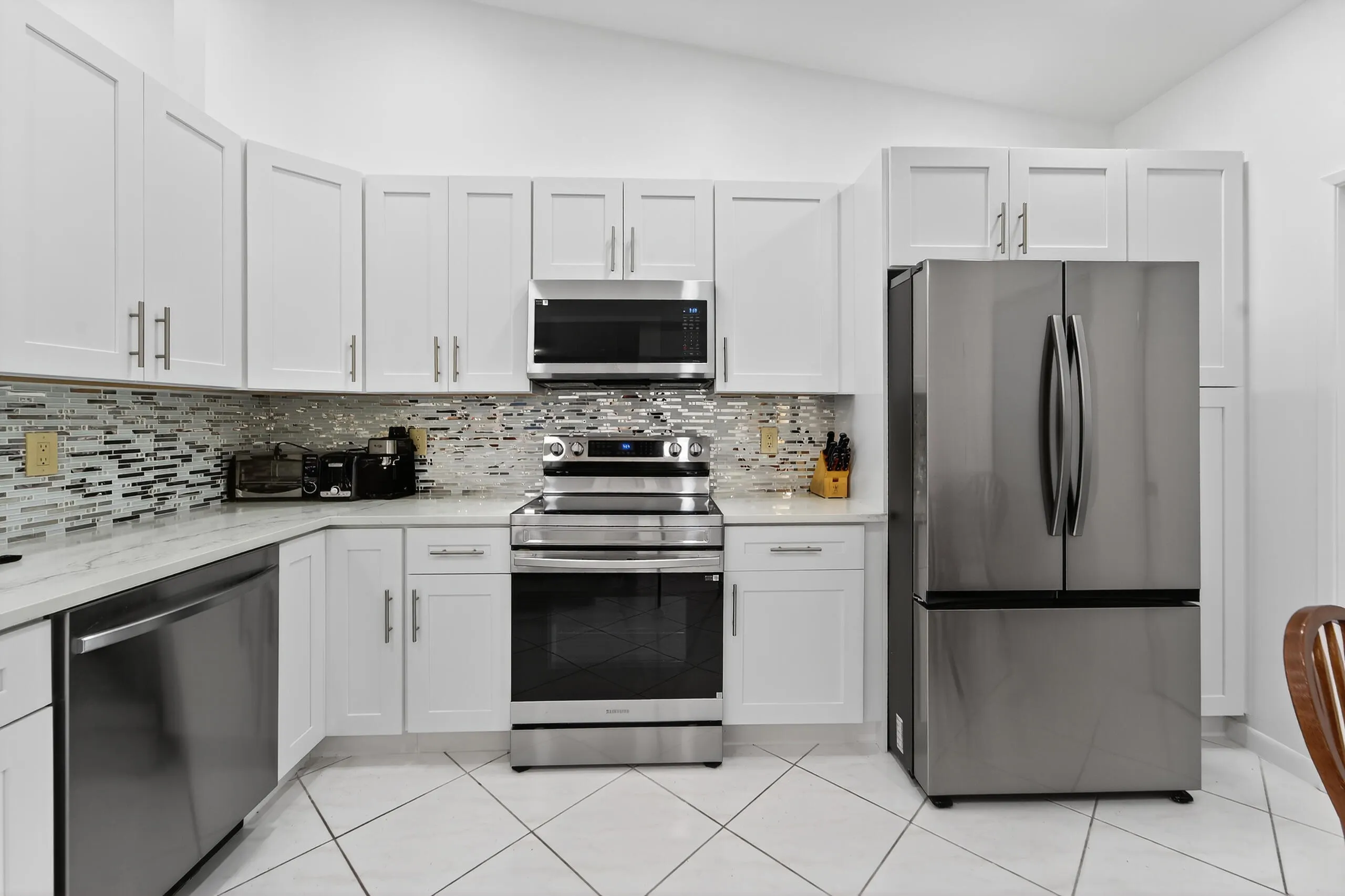 6147 WALDWICK Circle