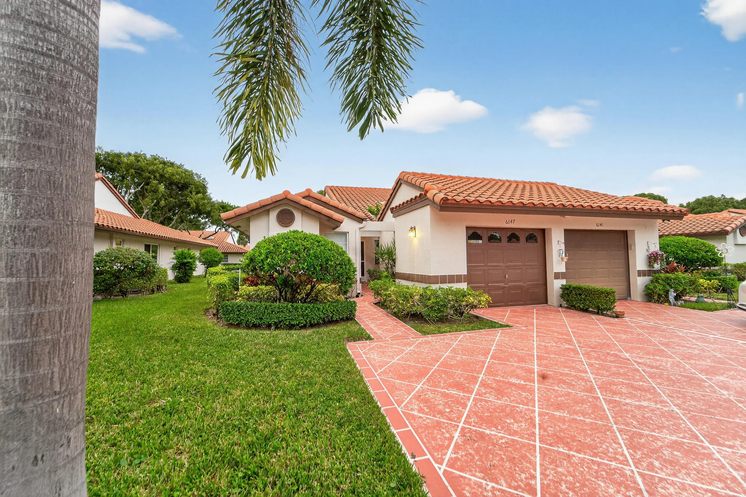 6147 WALDWICK Circle