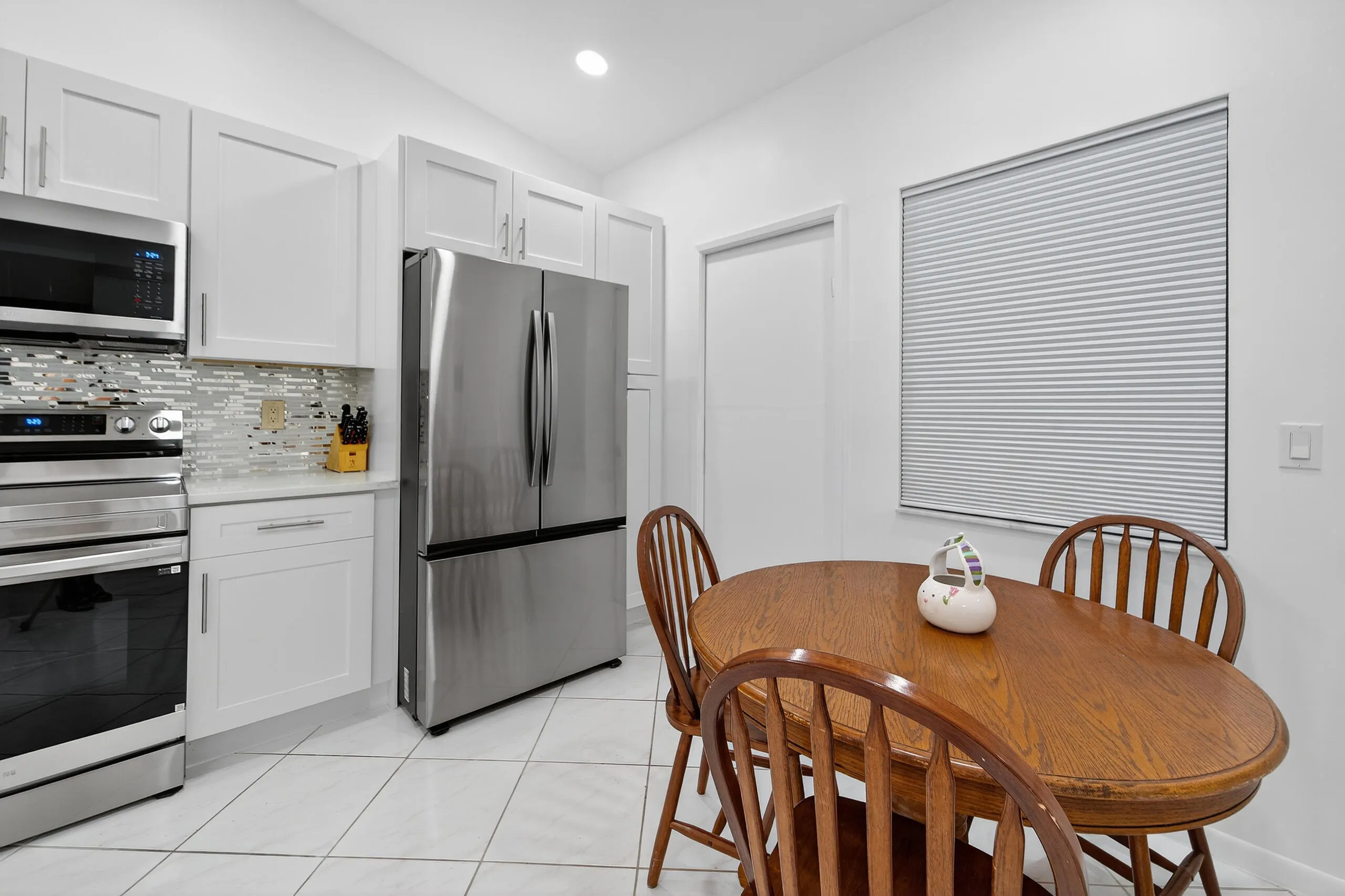 6147 WALDWICK Circle