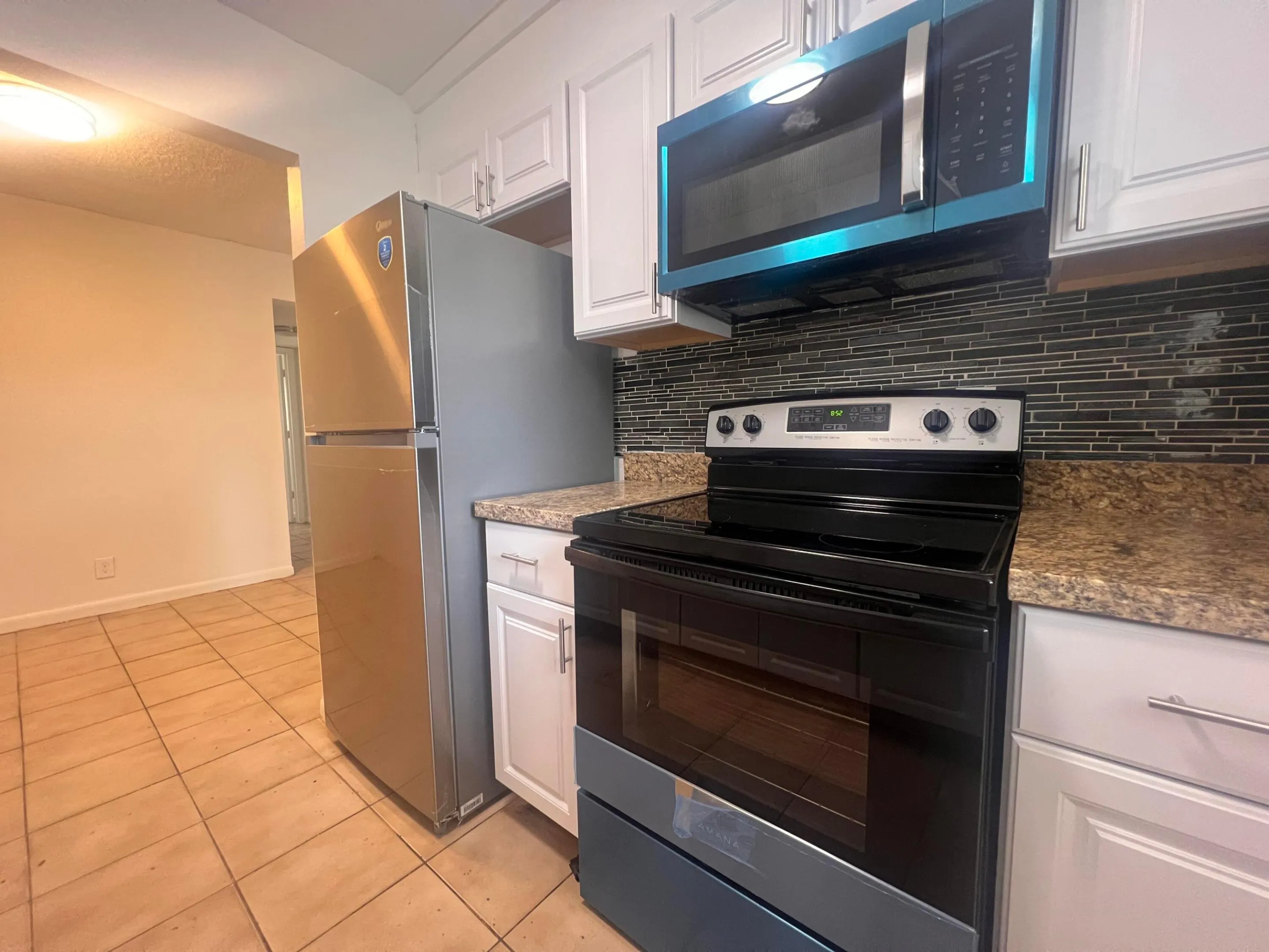 645 SW 20TH Court #0020