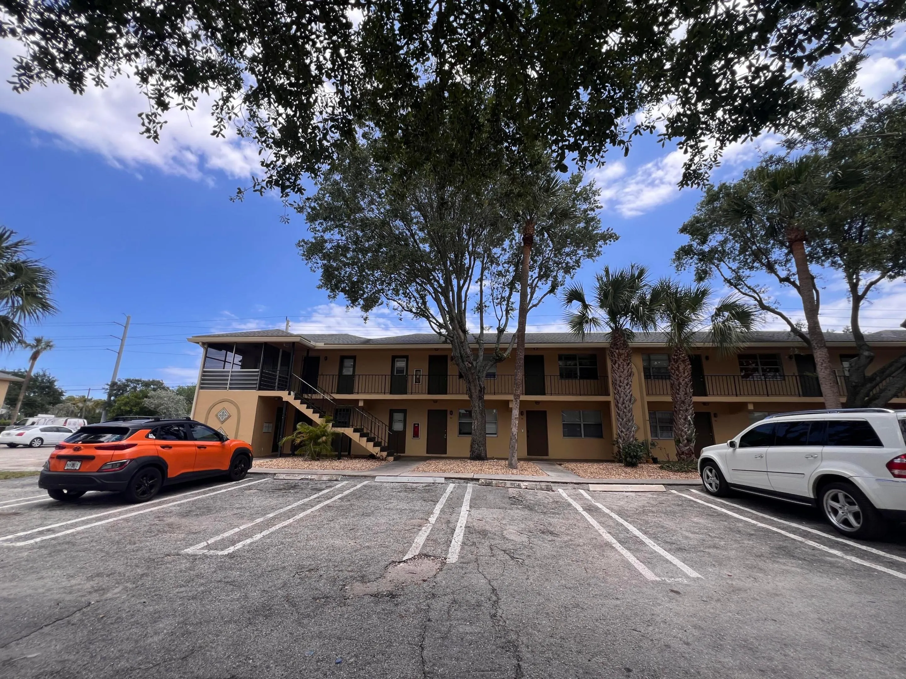 645 SW 20TH Court #0020