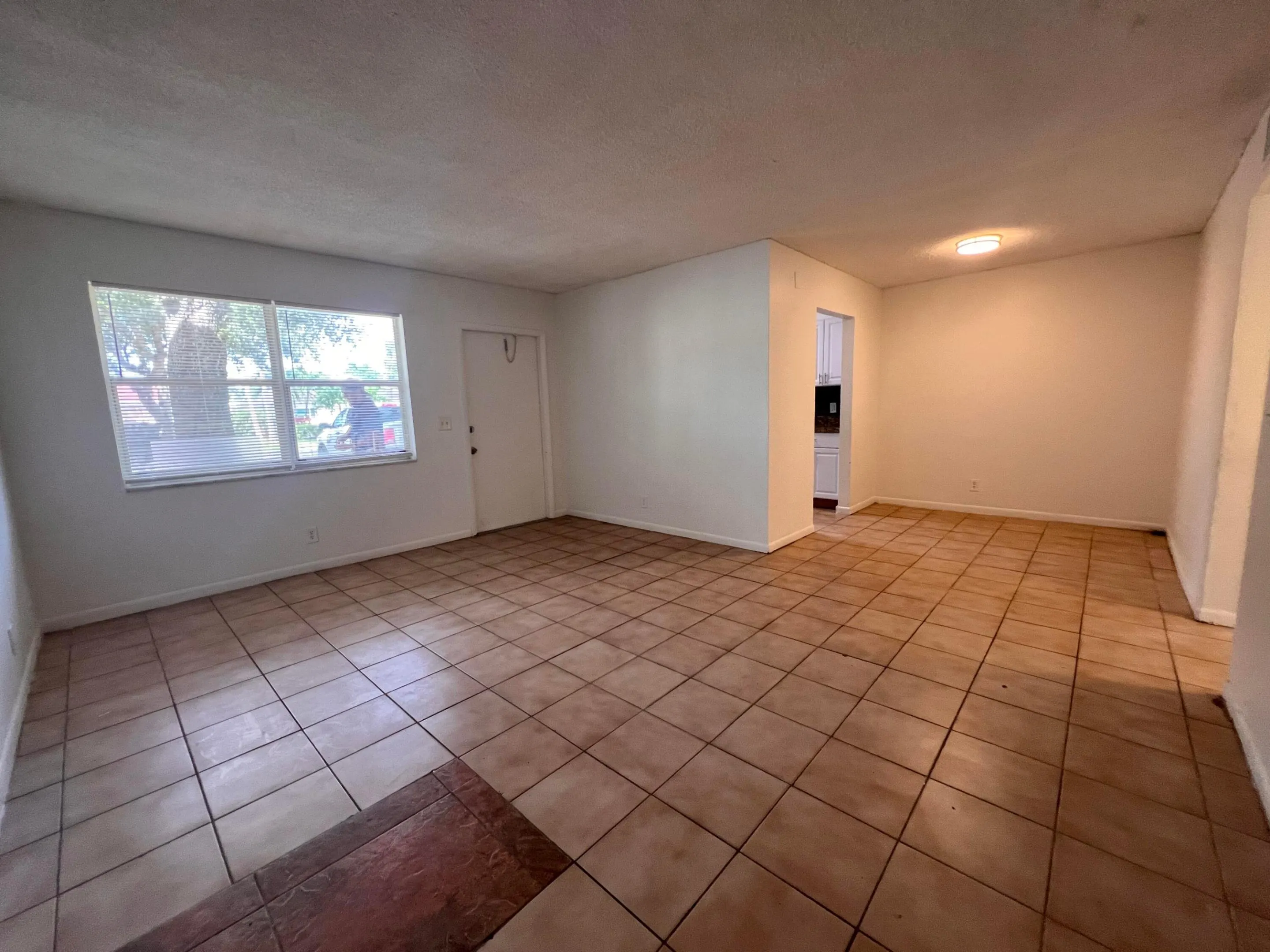 645 SW 20TH Court #0020