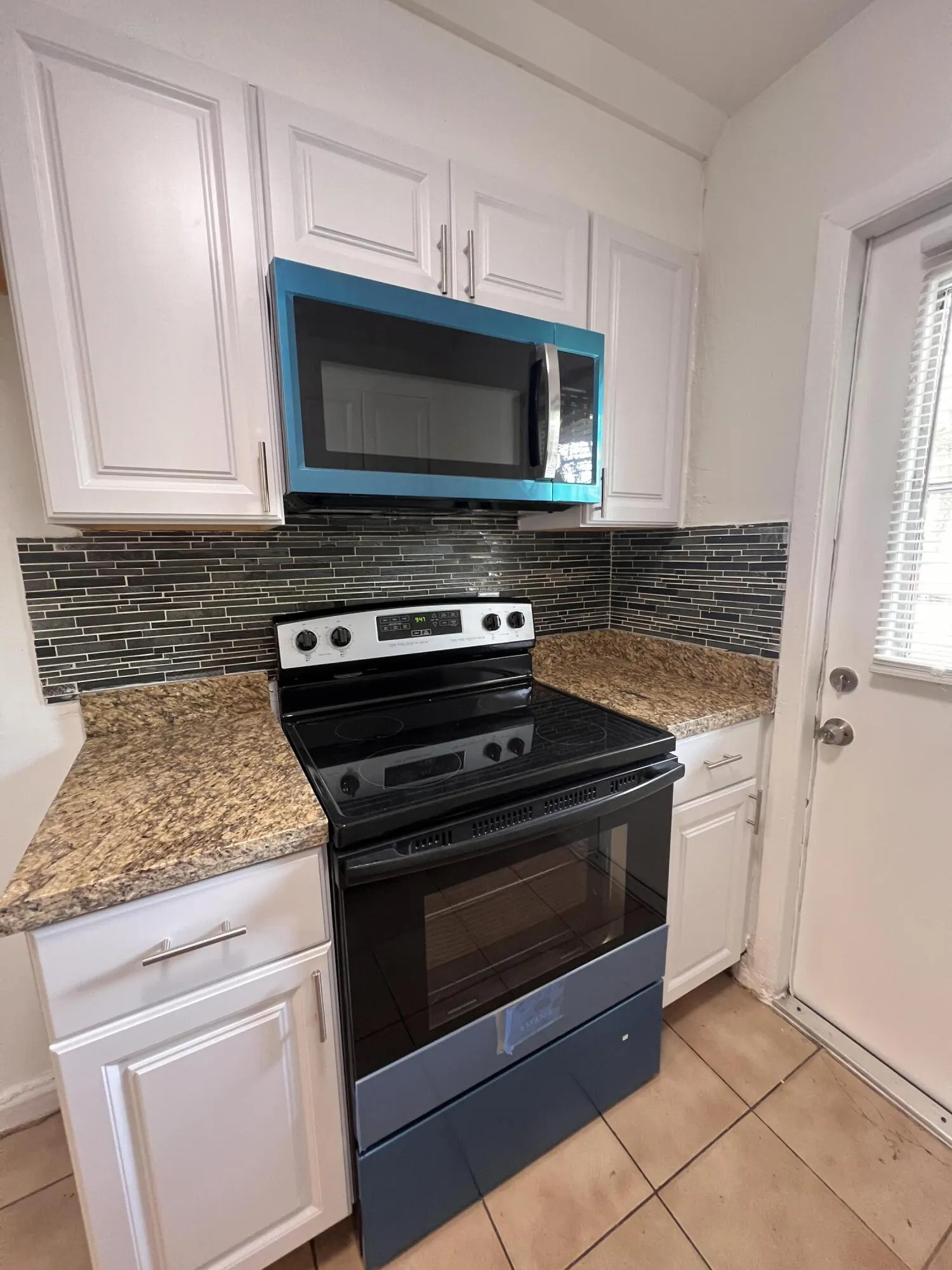 645 SW 20TH Court #0020