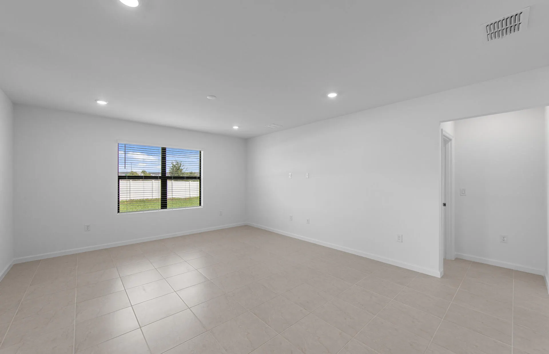 1161 Caloosa Crk Drive