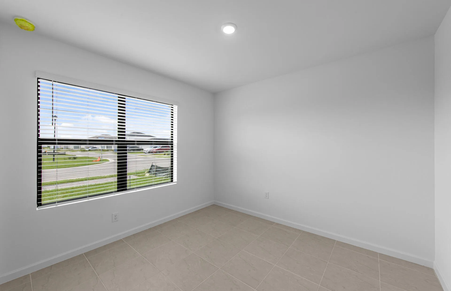 1161 Caloosa Crk Drive