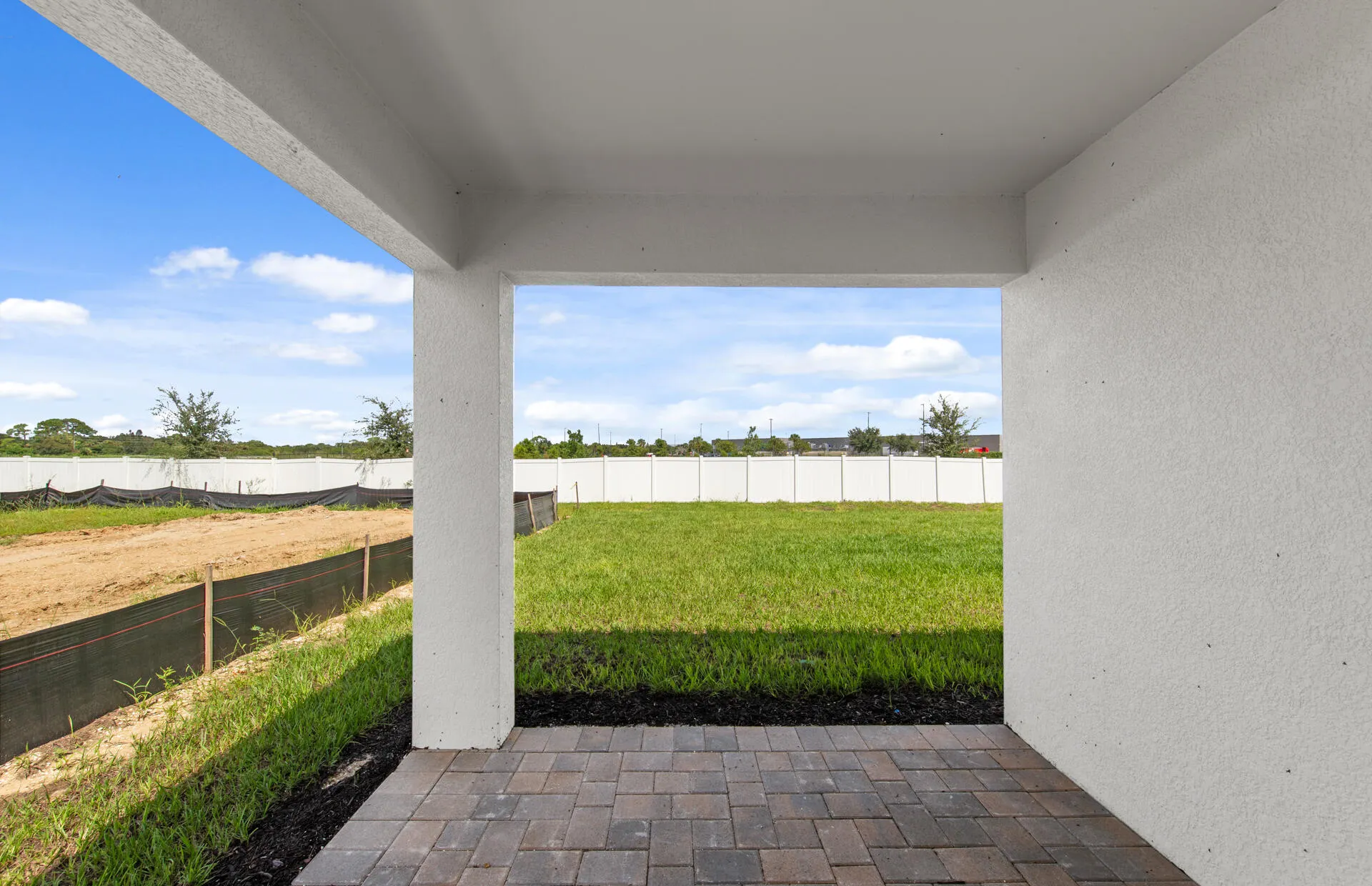 1161 Caloosa Crk Drive