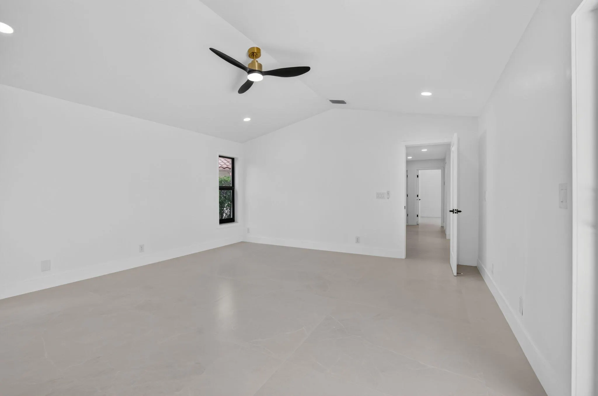 10226 FRESH MEADOW Lane
