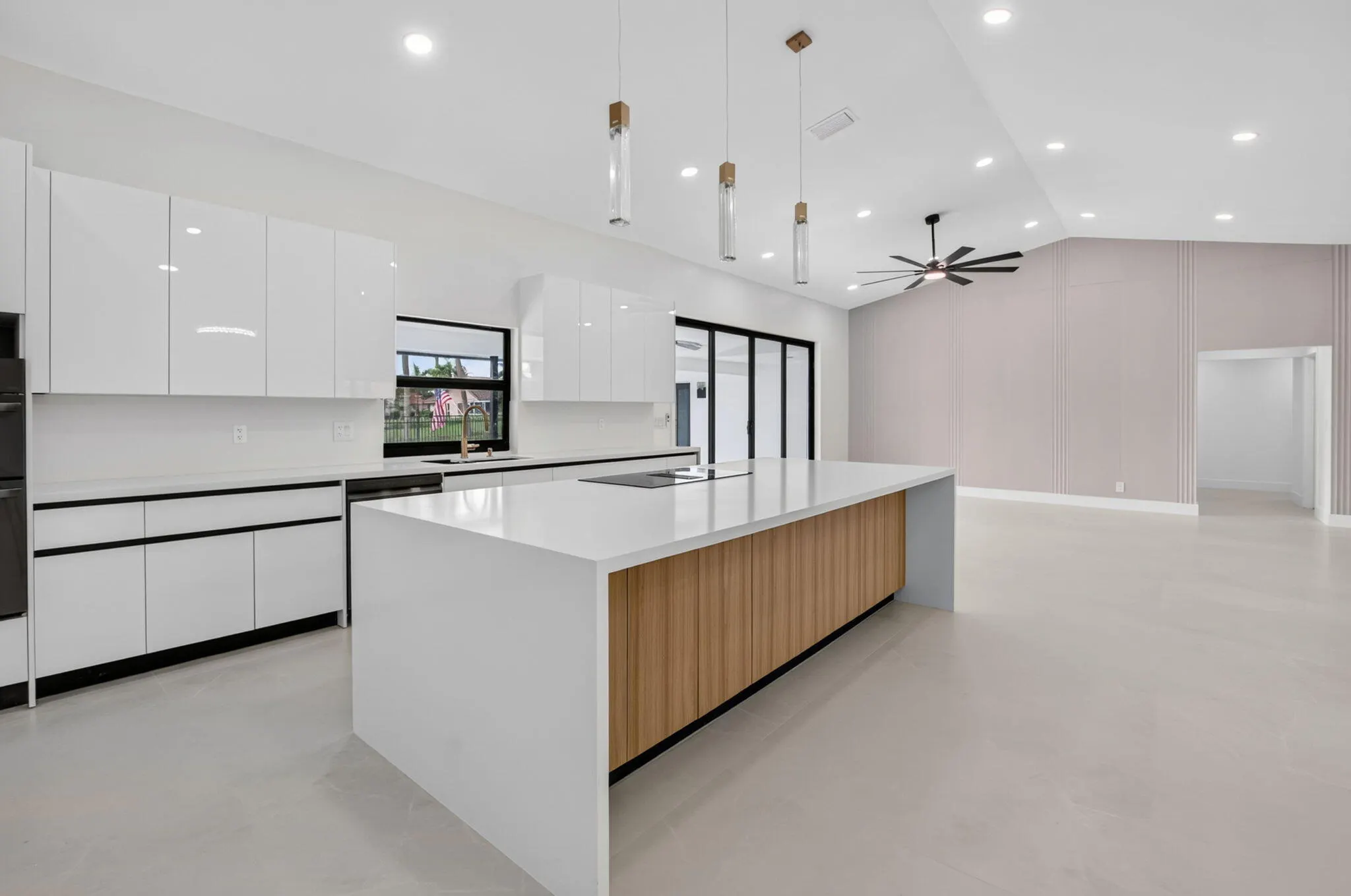 10226 FRESH MEADOW Lane