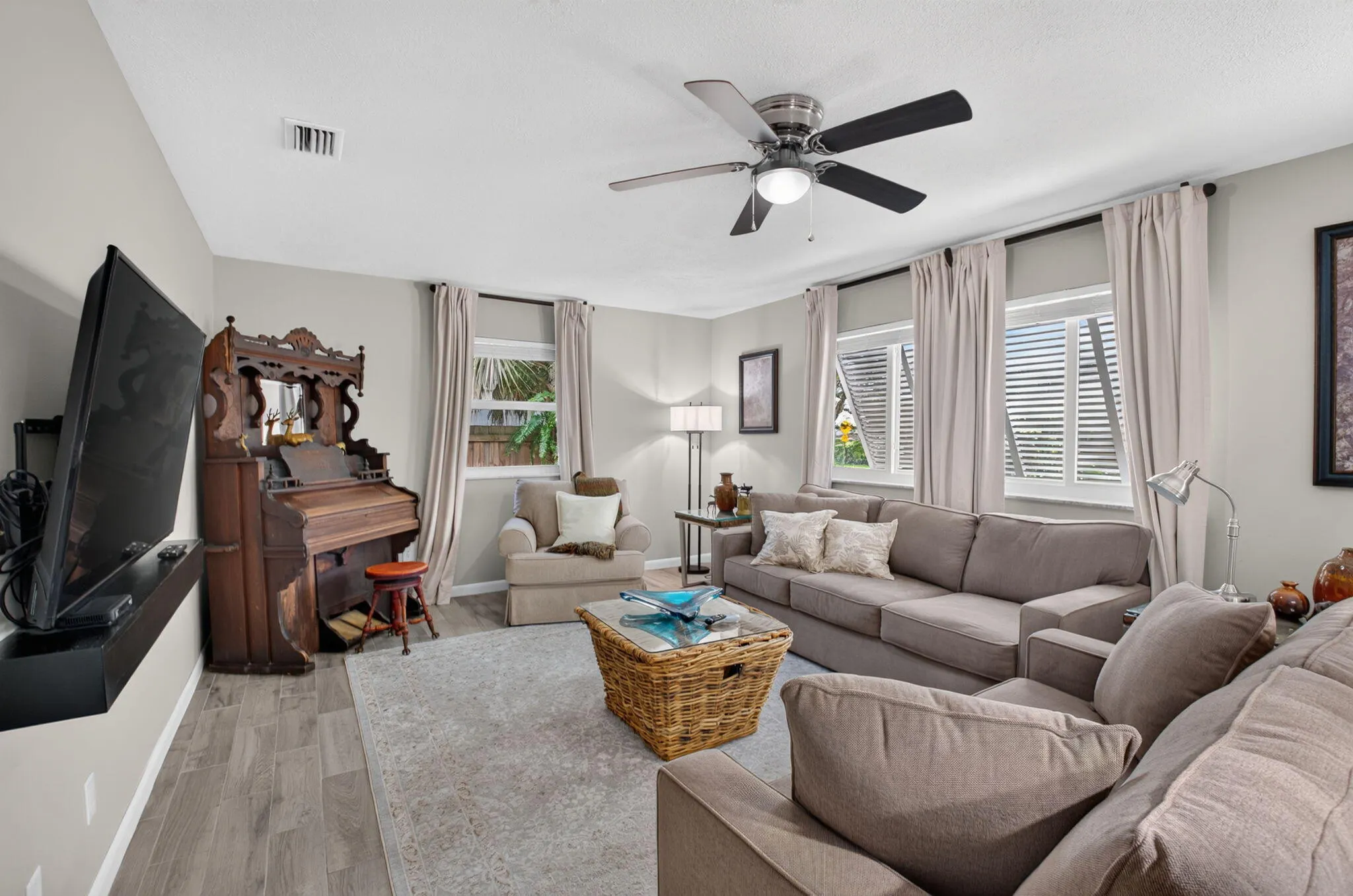 4675 CANAL Drive