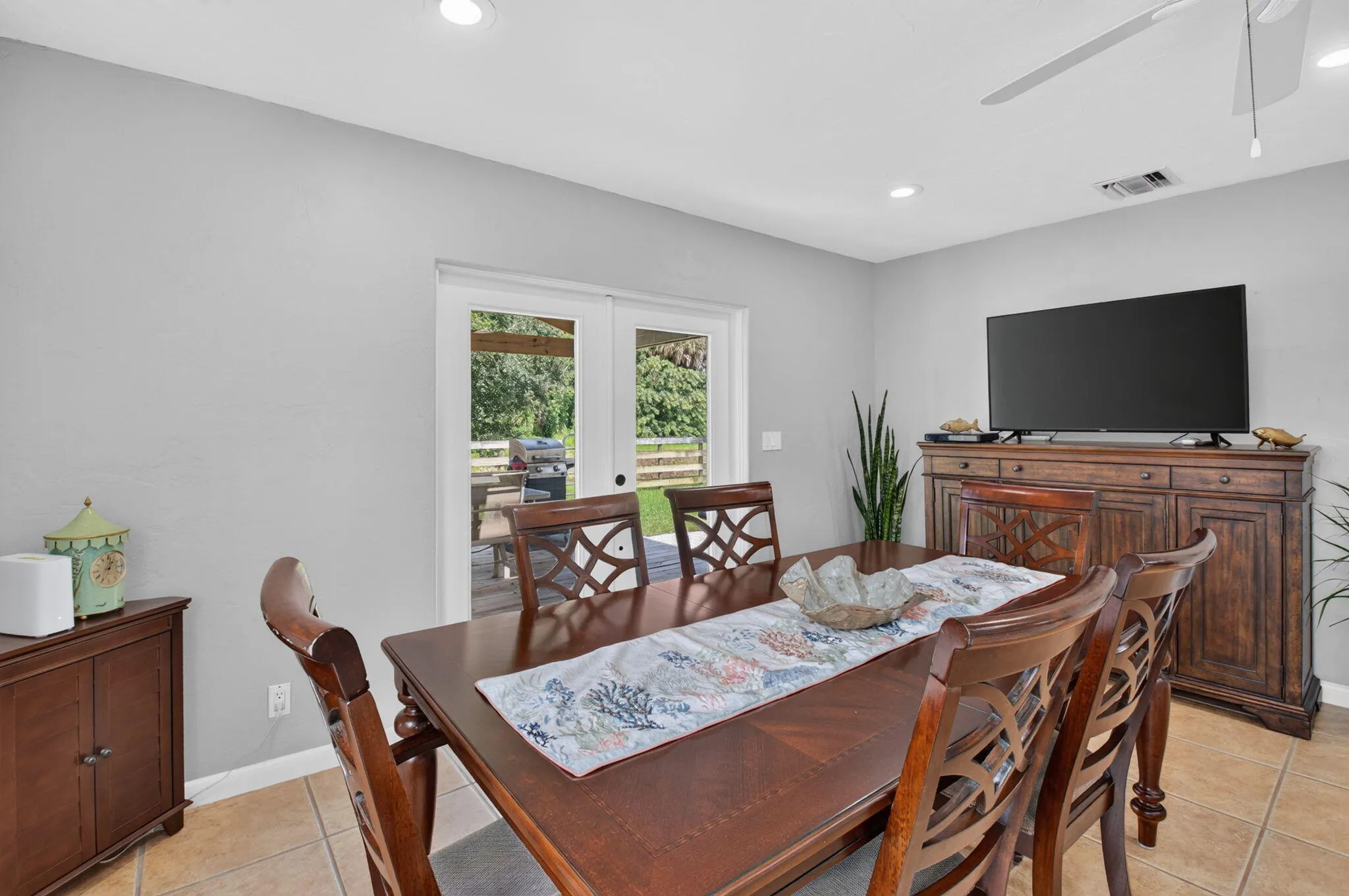4675 CANAL Drive