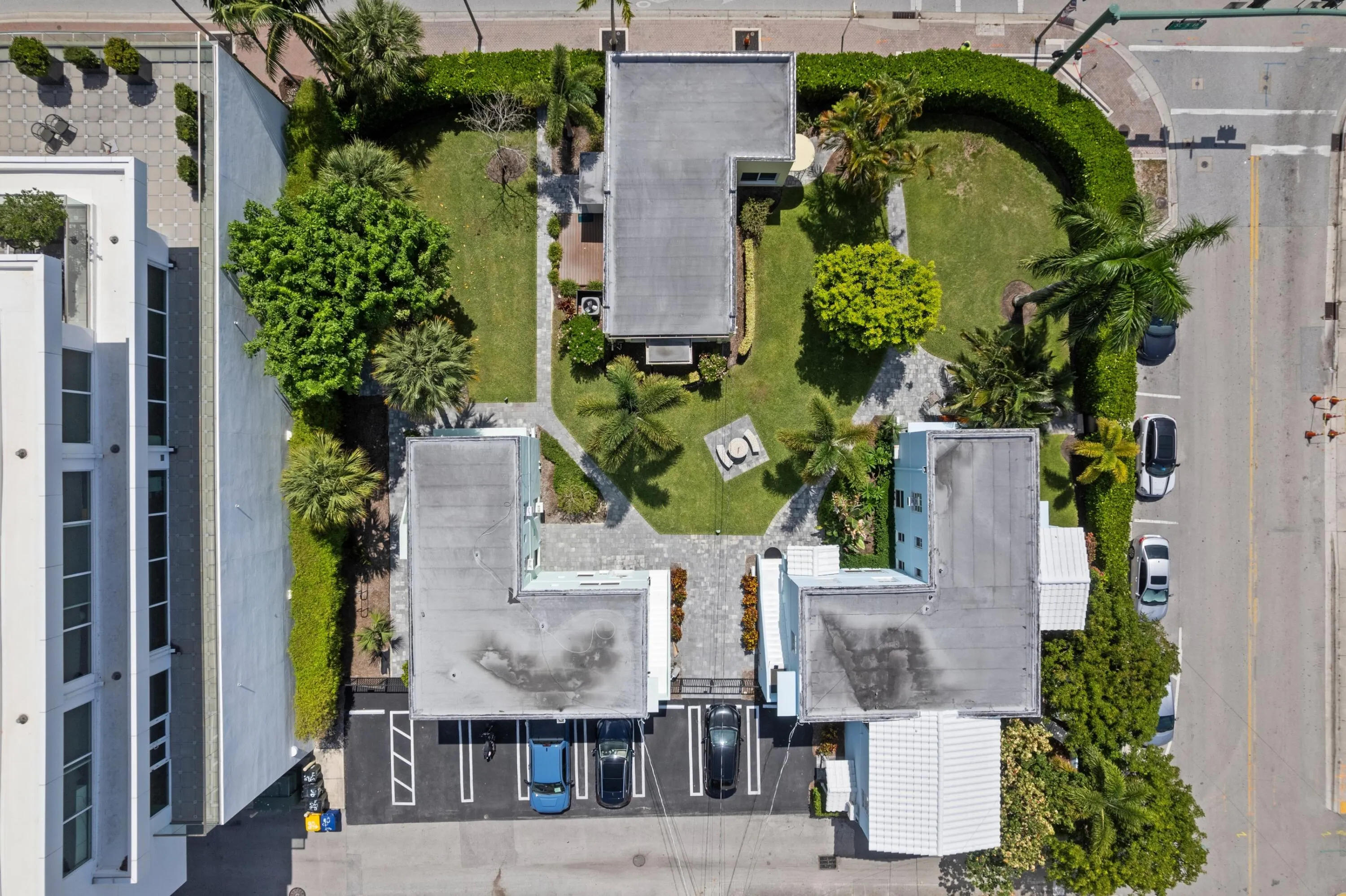 90 SE 5th Avenue #4