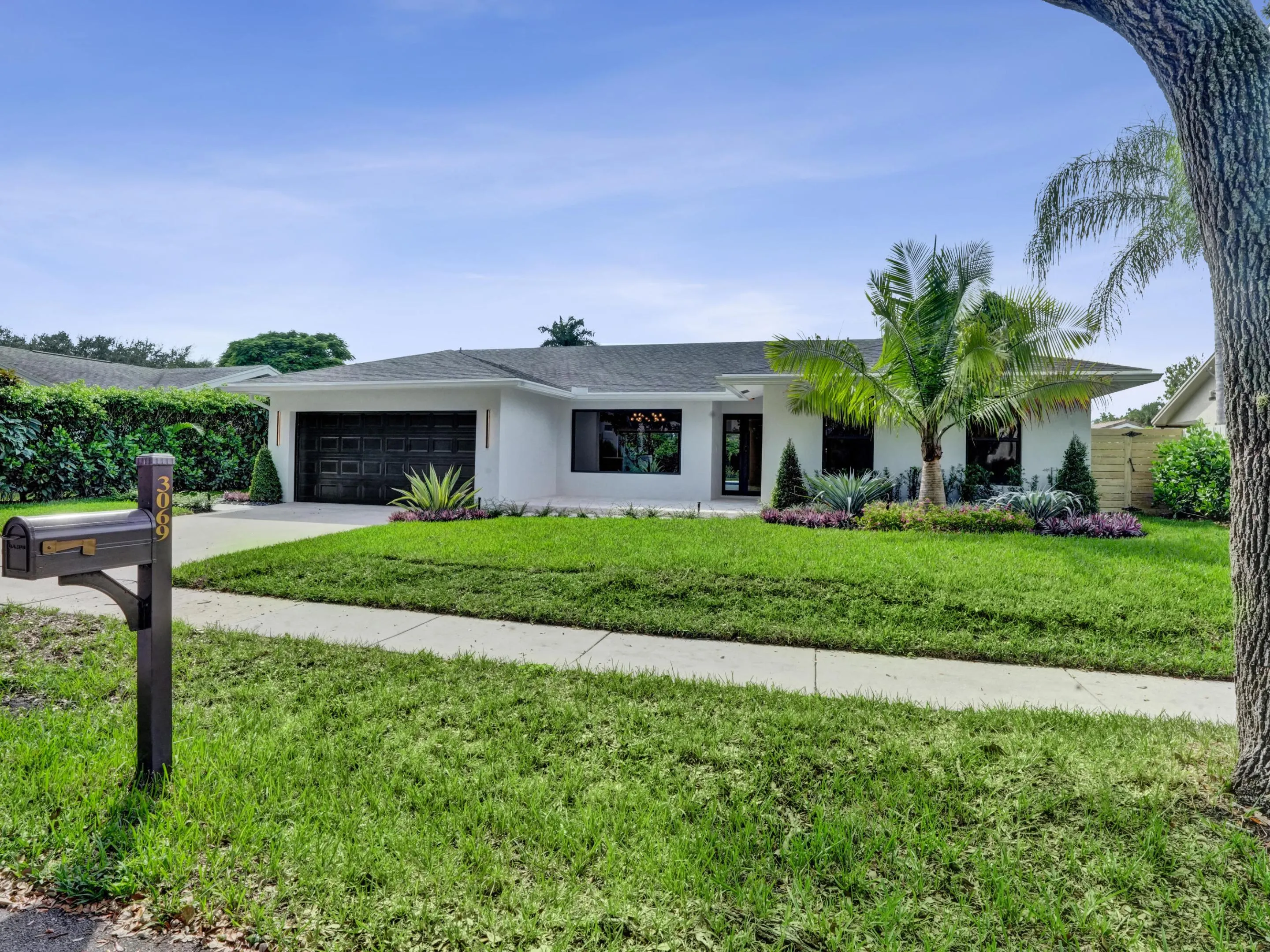 3069 NW 27TH Avenue