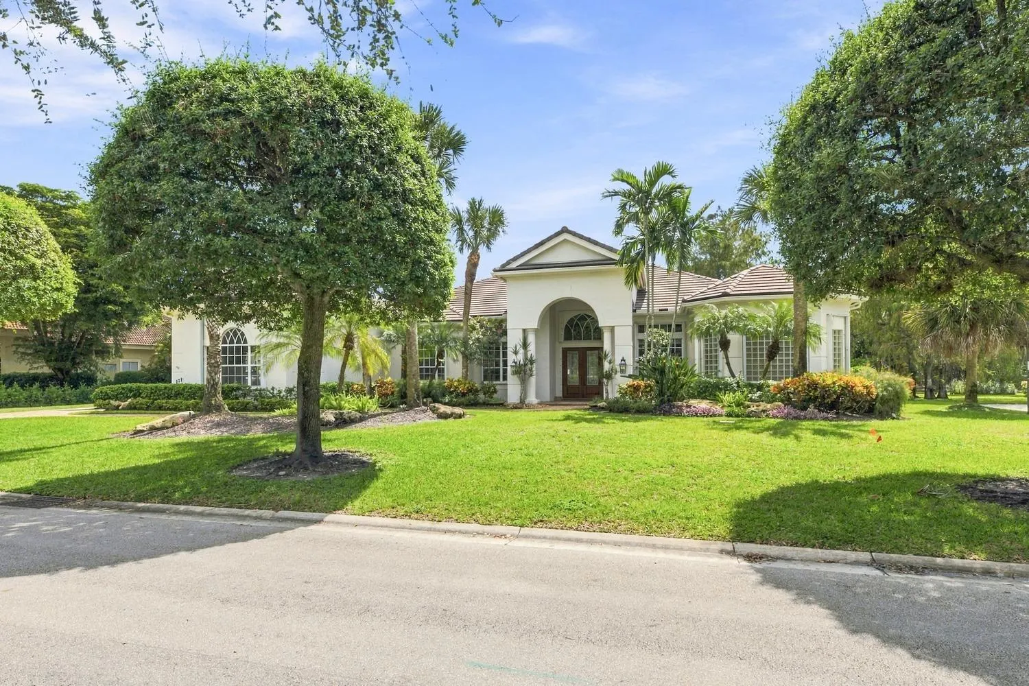 17104 GULF PINE Circle