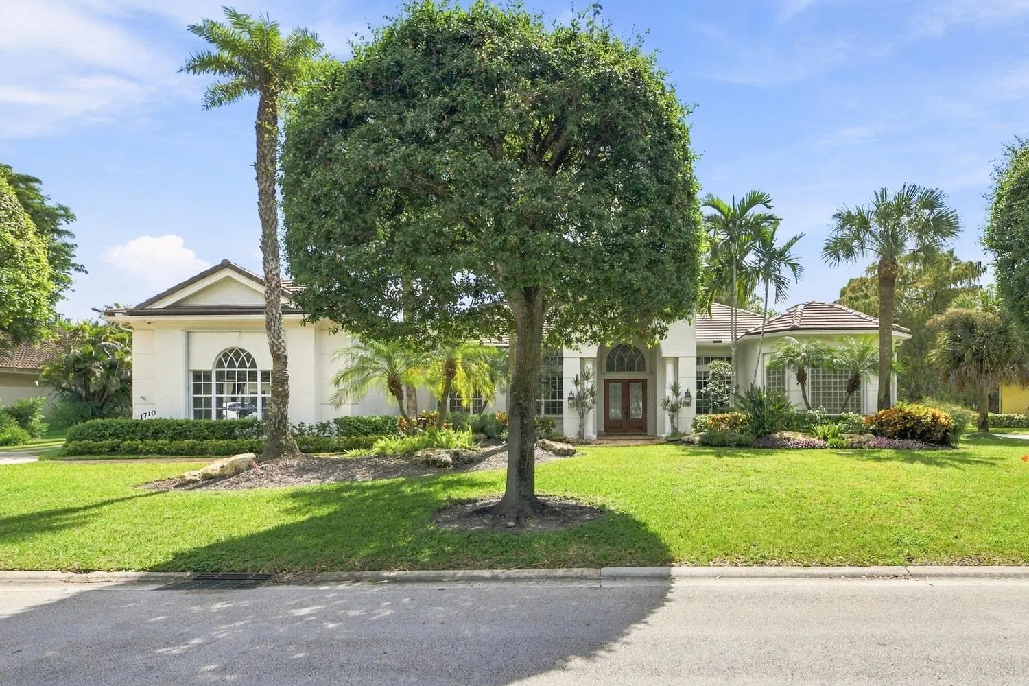 17104 GULF PINE Circle