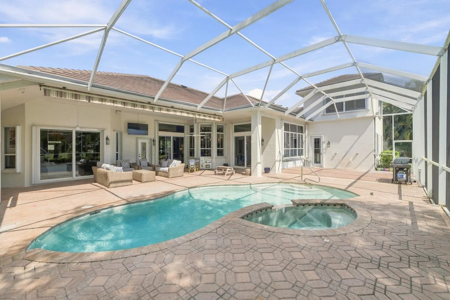 17104 GULF PINE Circle