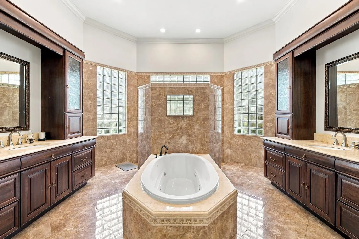 17104 GULF PINE Circle