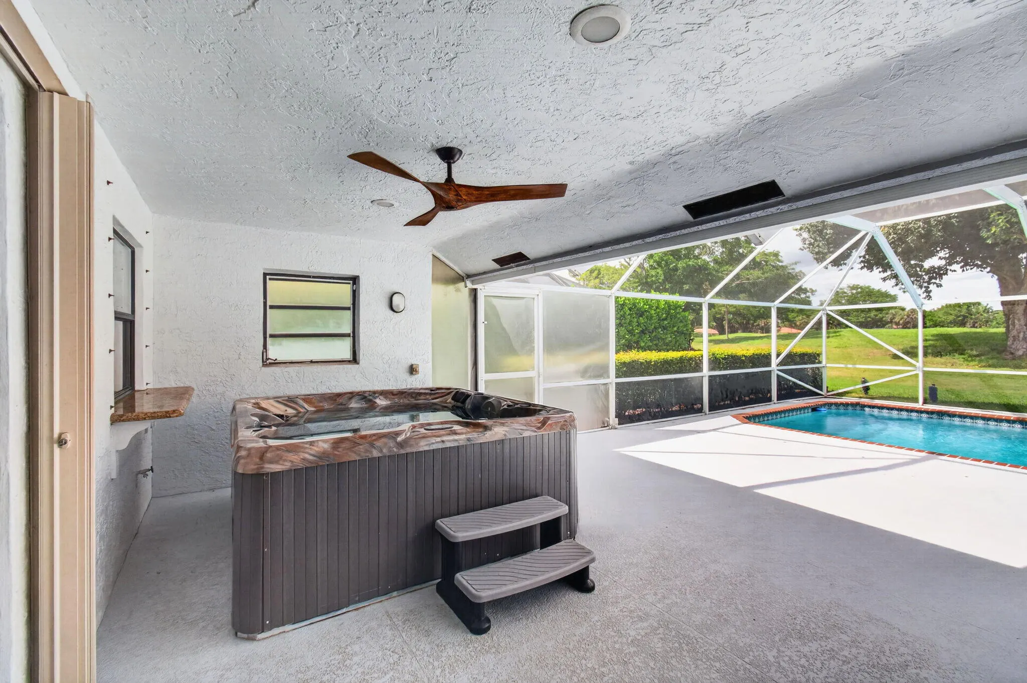 10145 HARBOURTOWN Court