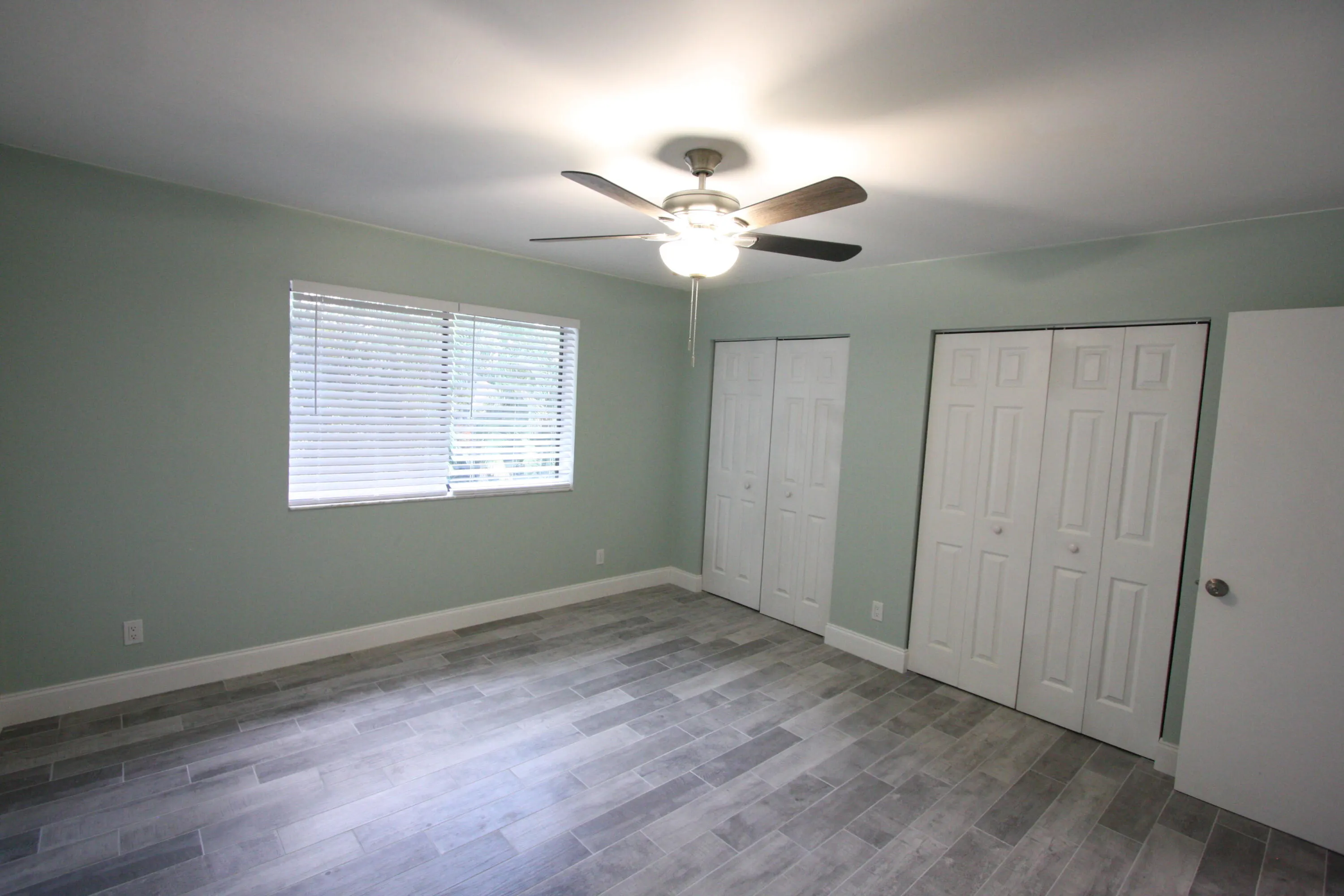 1141 GOLDENROD Road