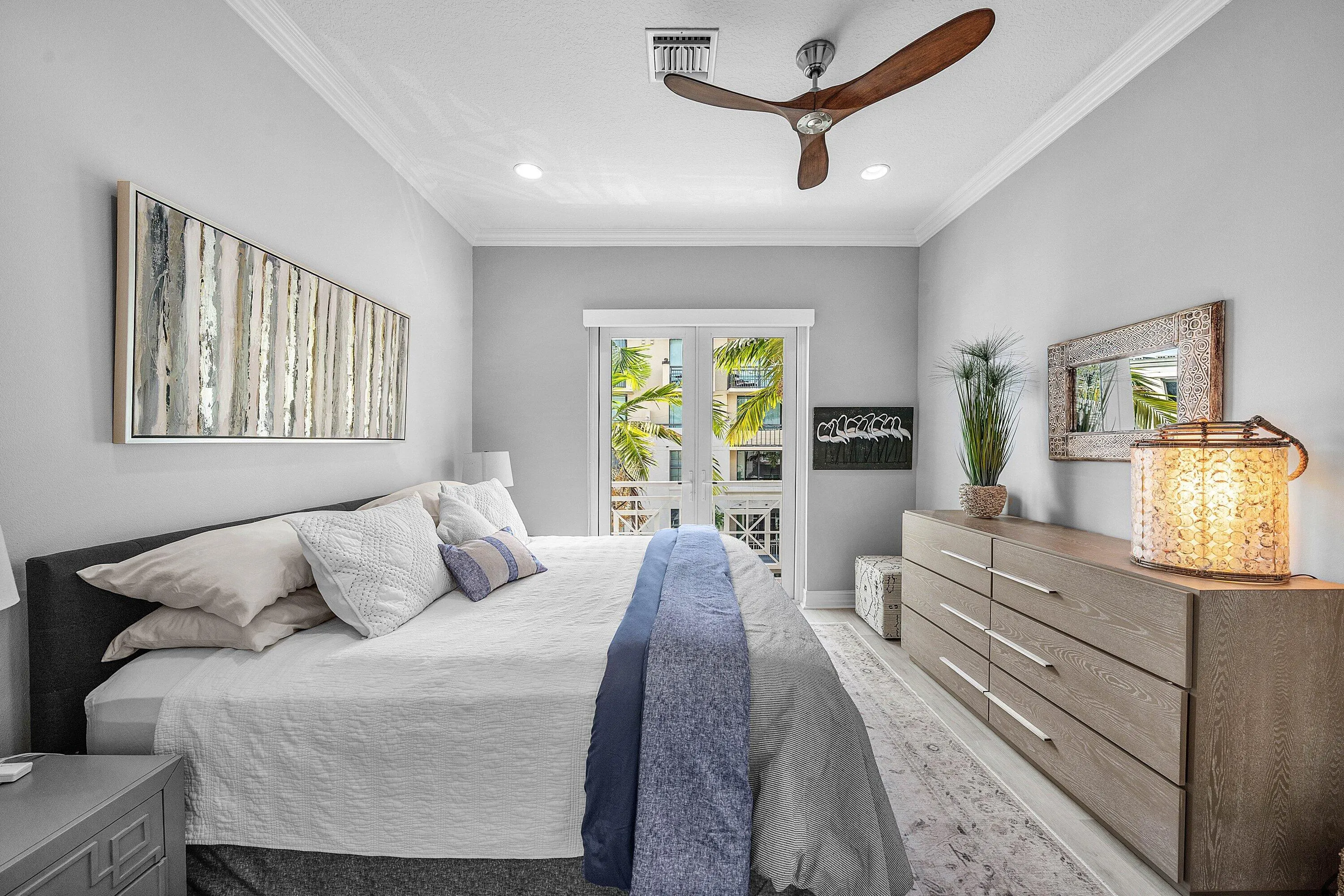 12 SE 1st Avenue #301