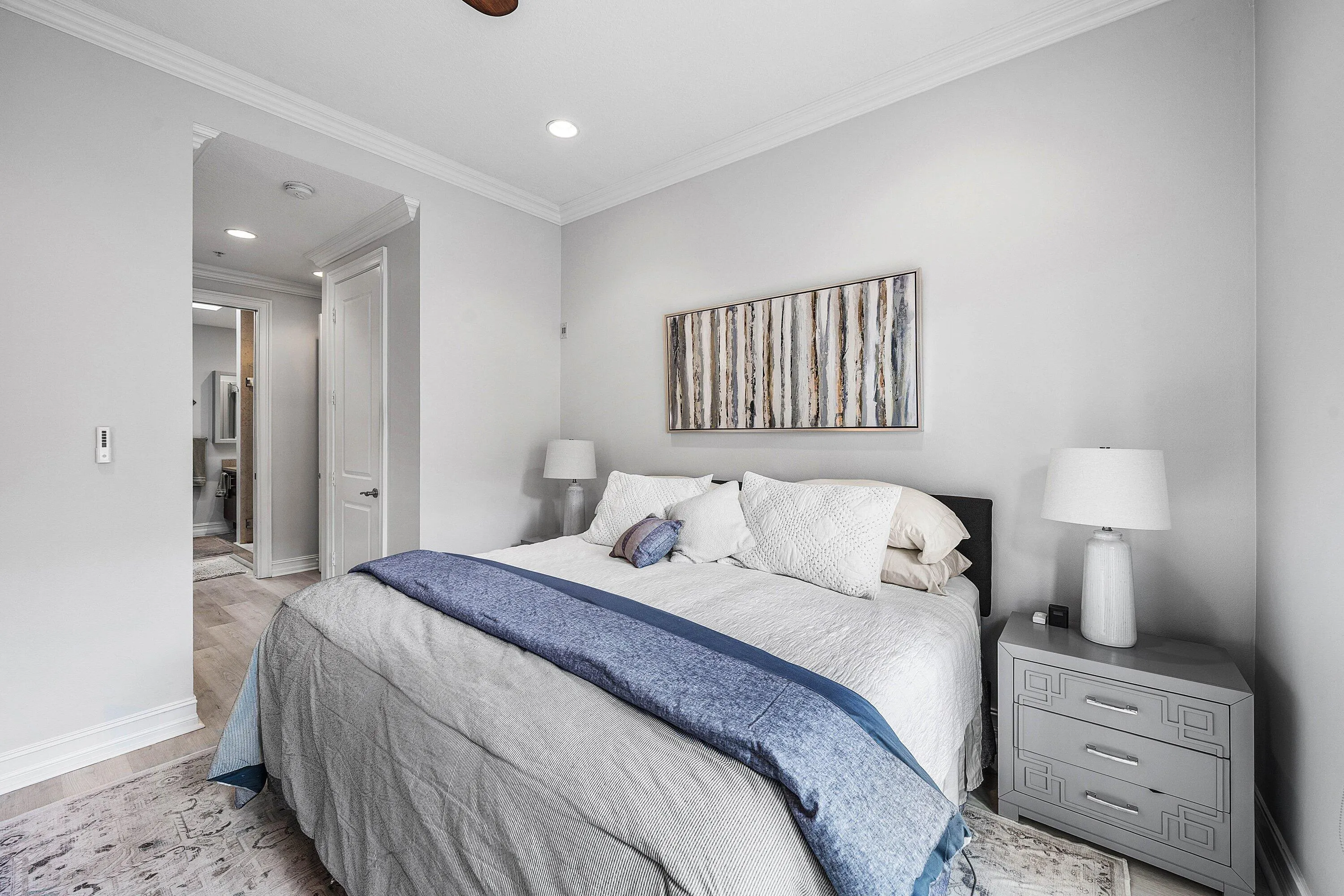 12 SE 1st Avenue #301