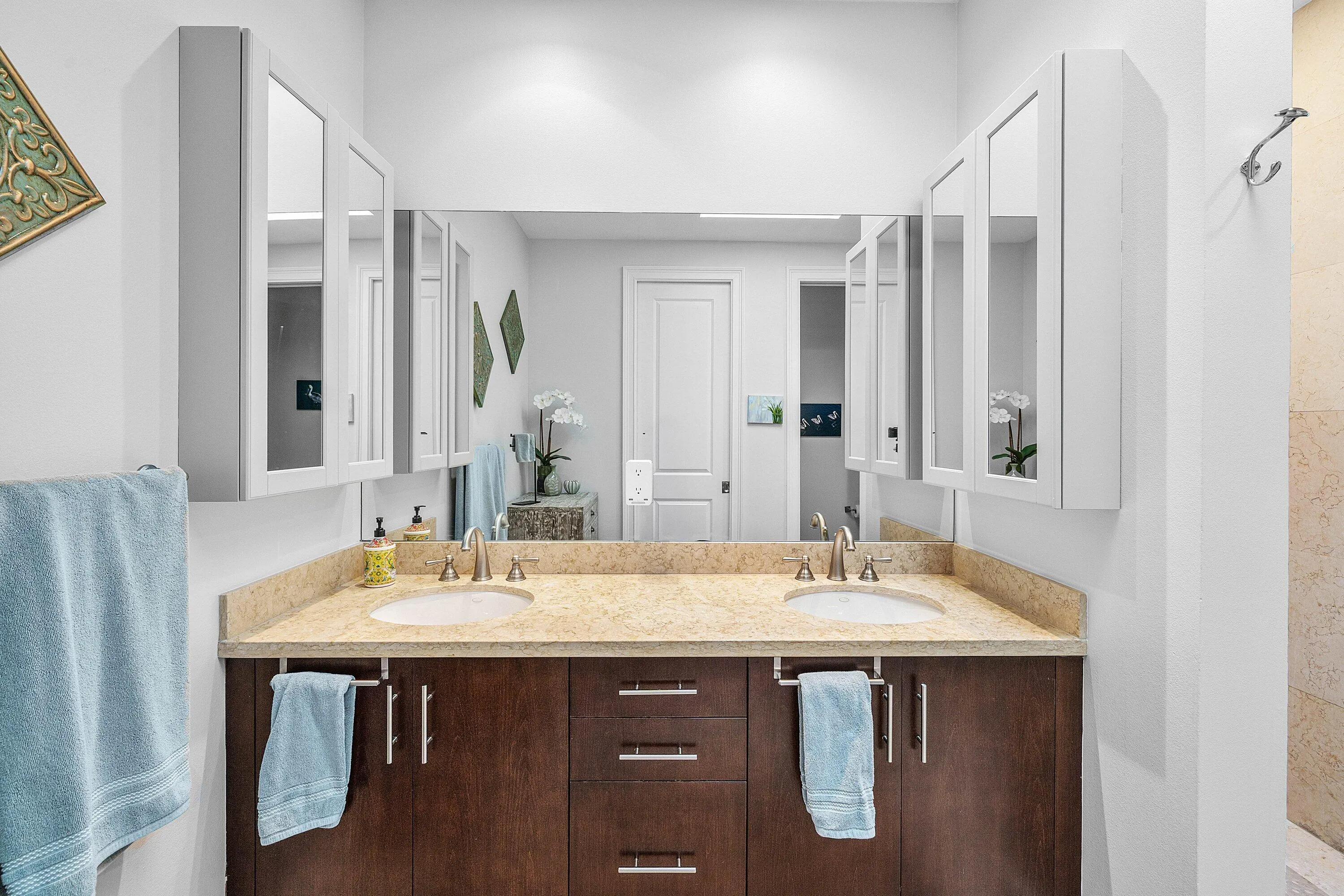 12 SE 1st Avenue #301