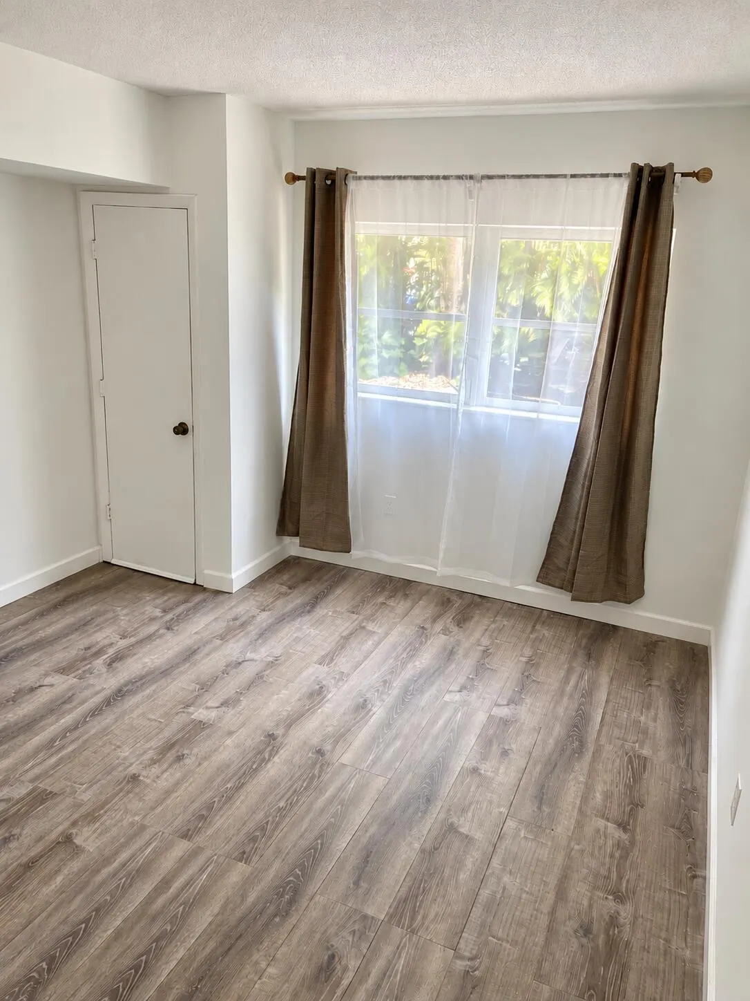 382 E ROYAL PALM Road #0050