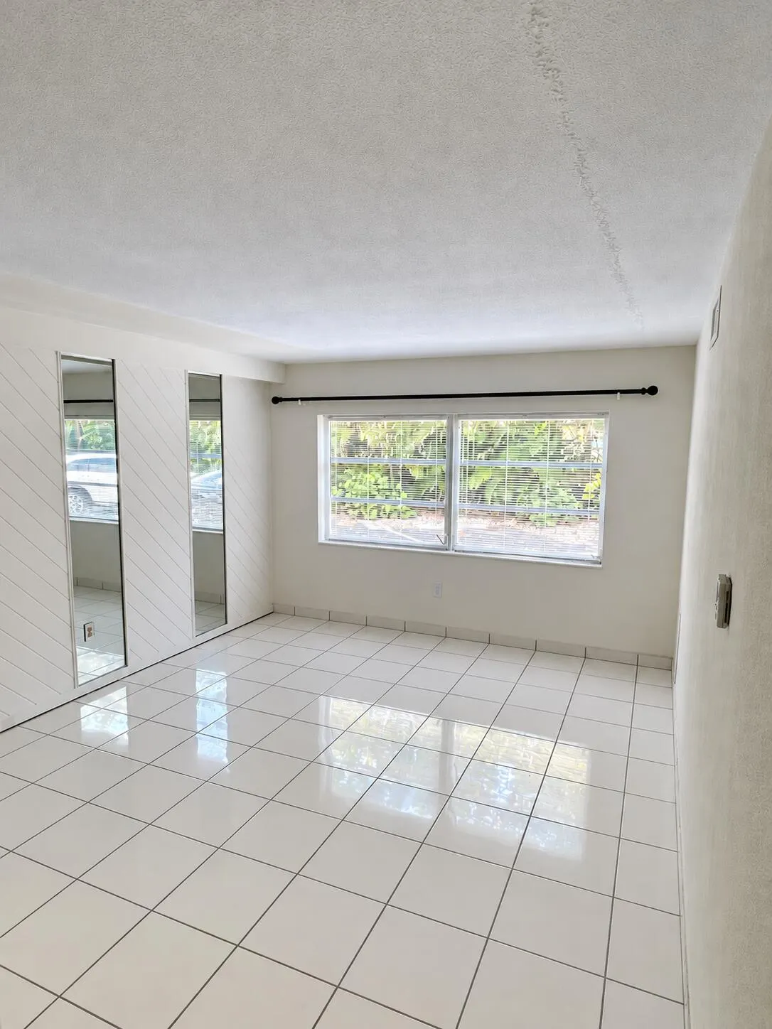 382 E ROYAL PALM Road #0050