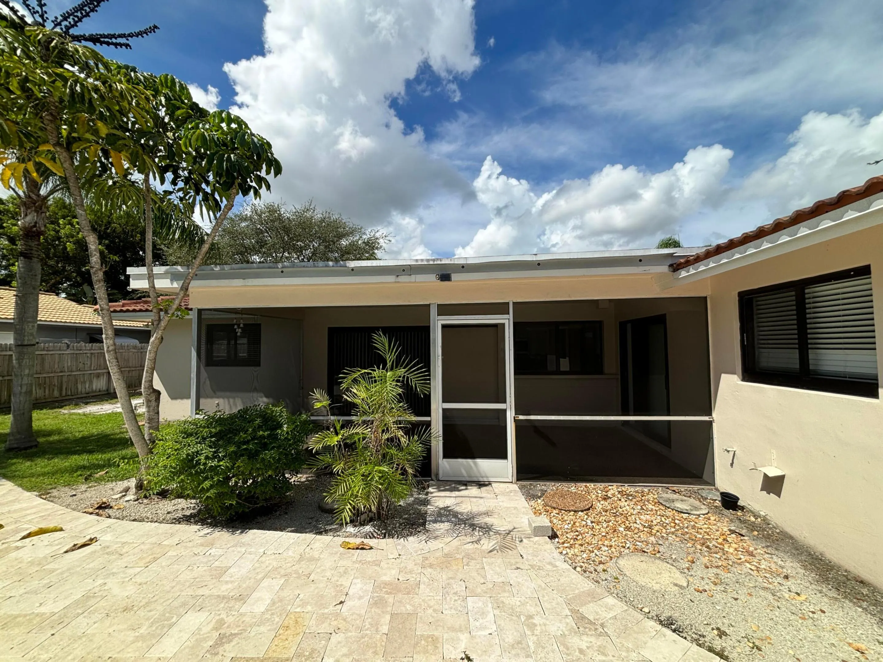 3760 NW 2ND Court