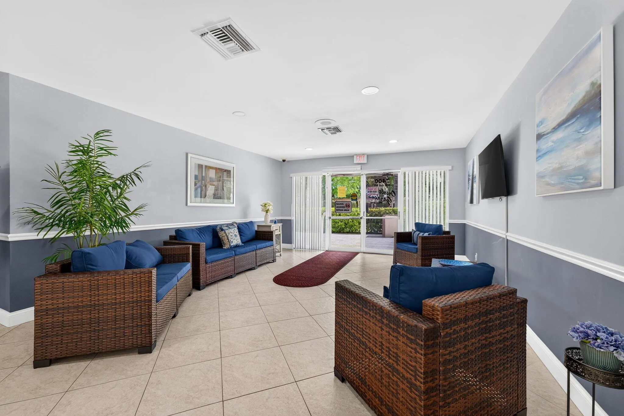 7490 NW 1st Street #104