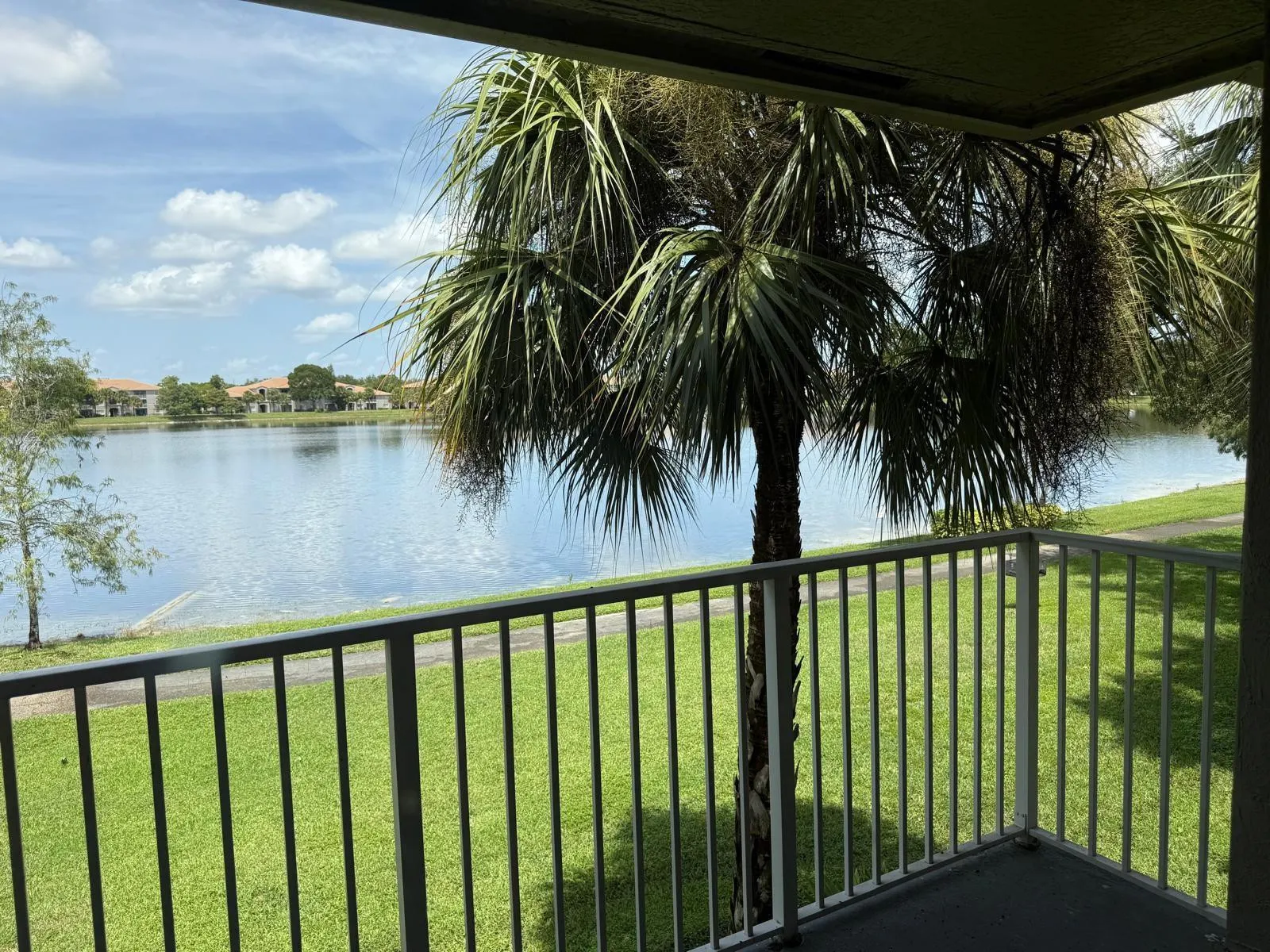 5061 WILES Road #202