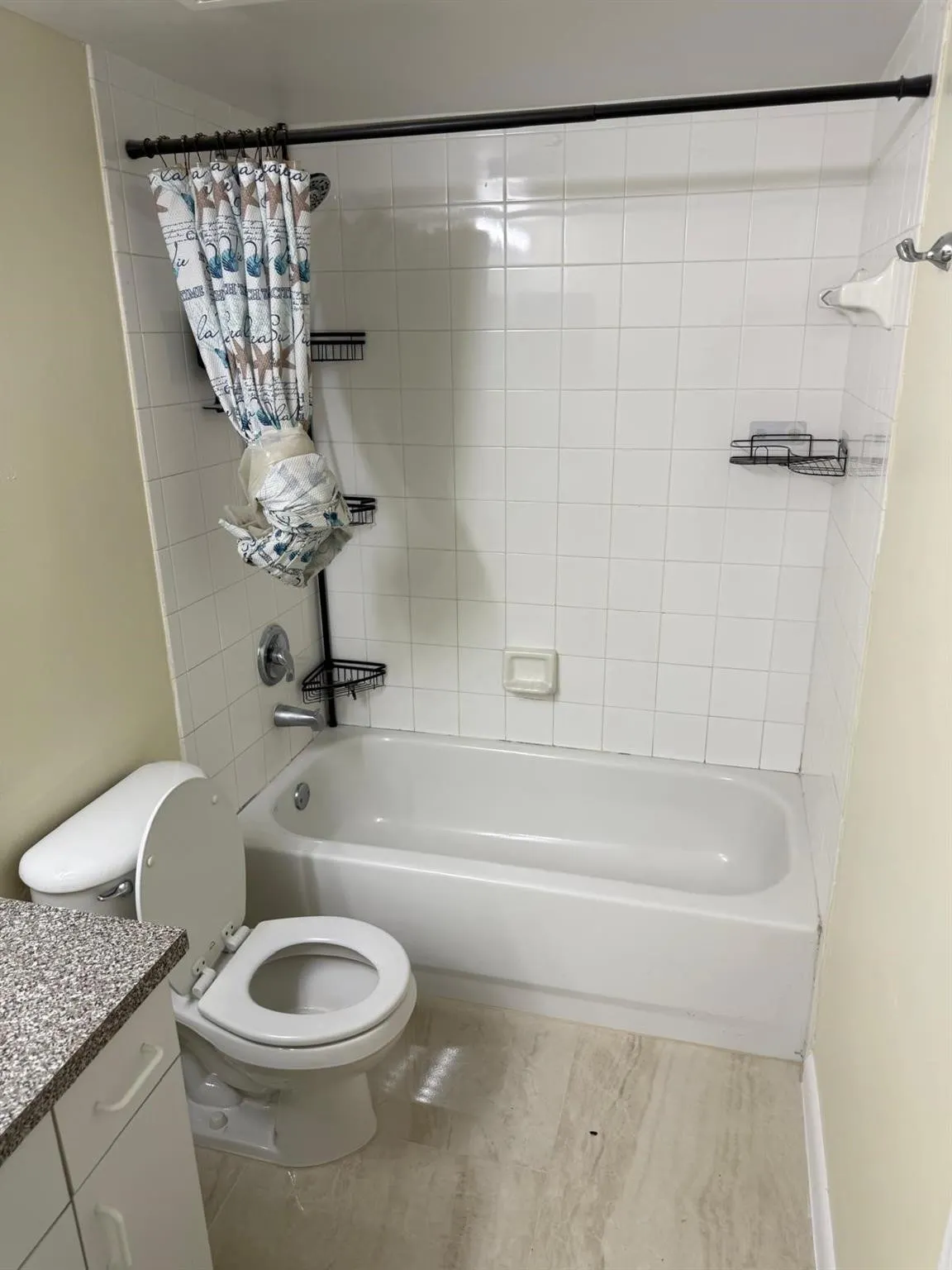 5061 WILES Road #202