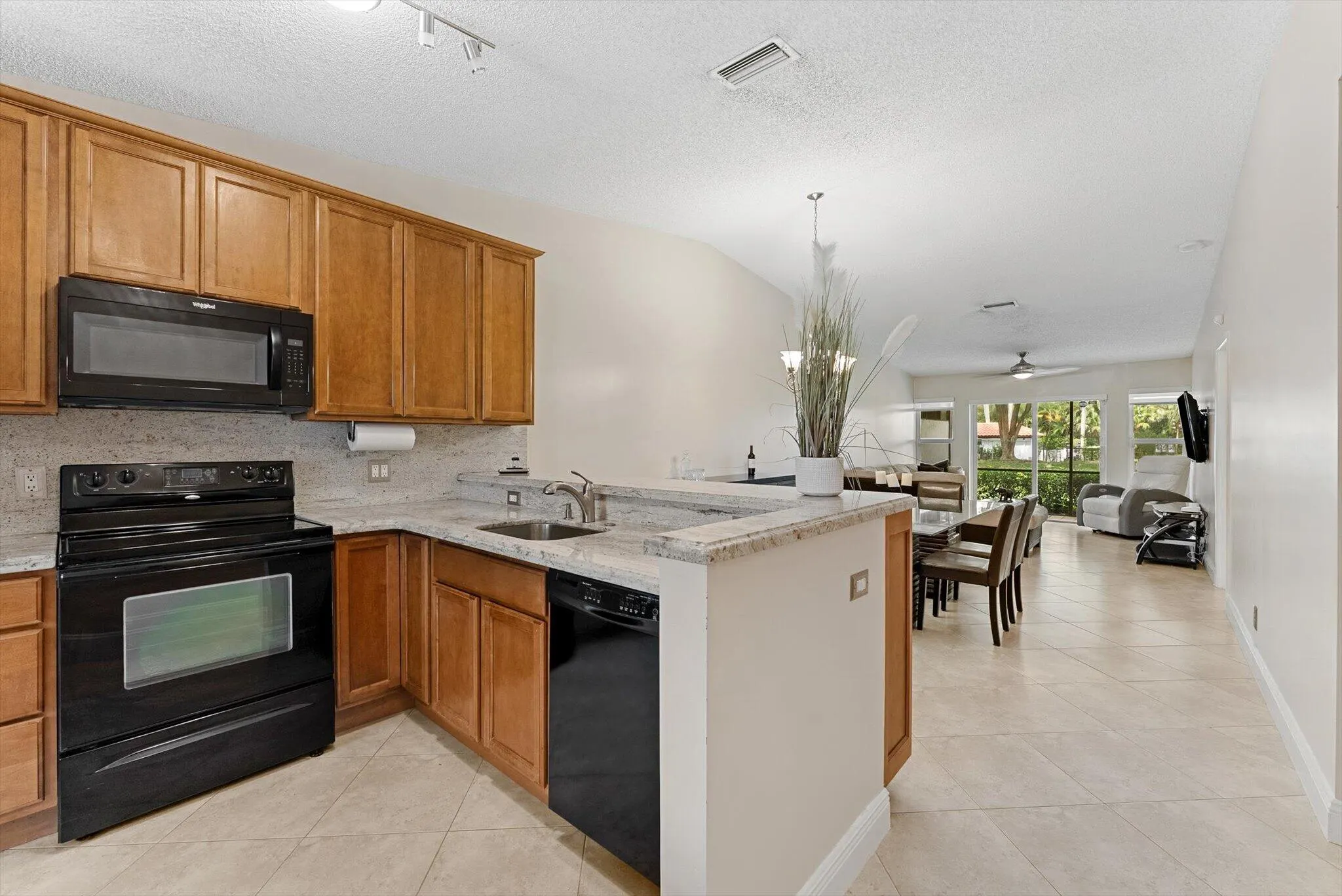 8959 Sunnywood Place