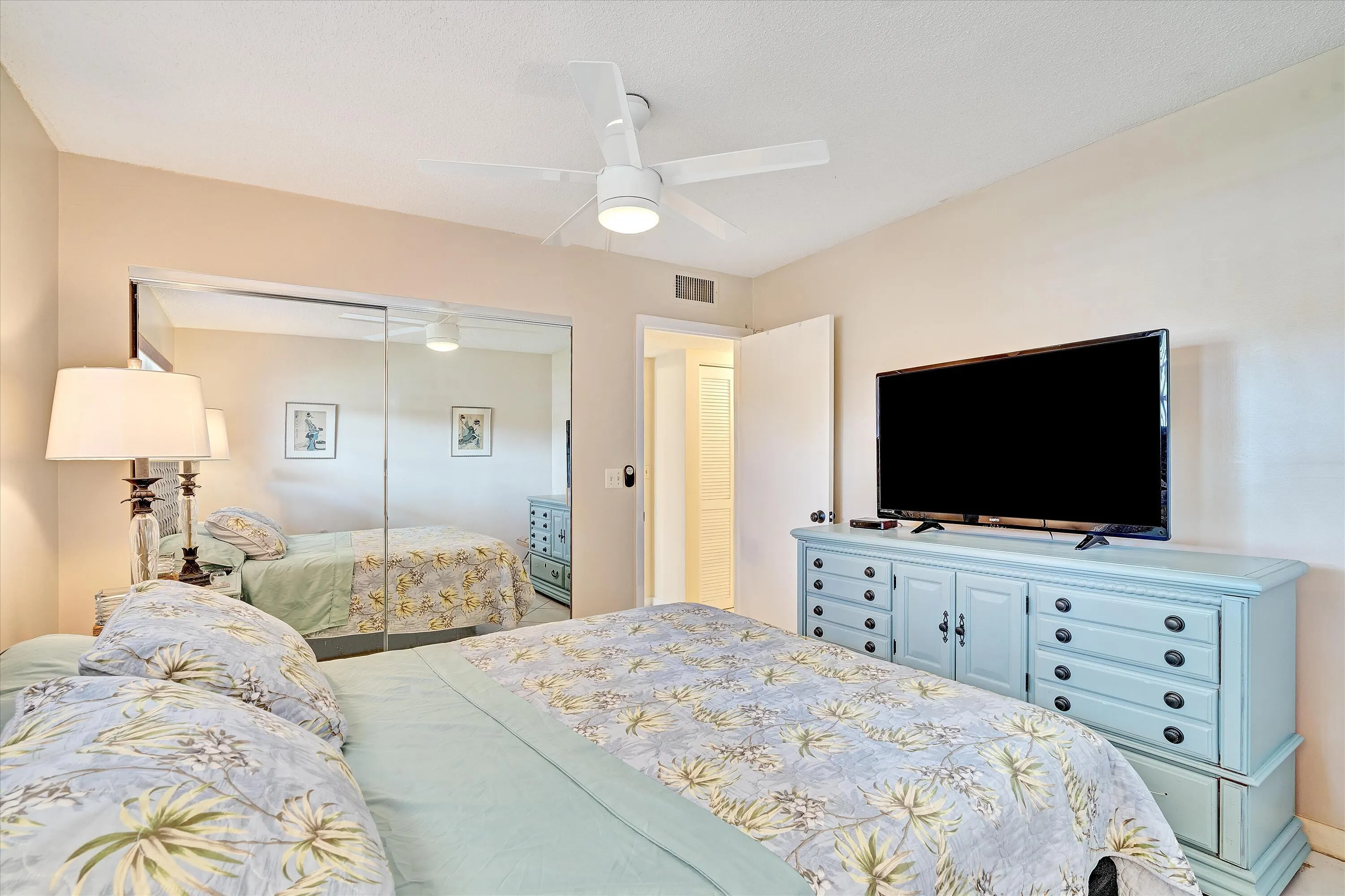 22 Abbey Lane #106