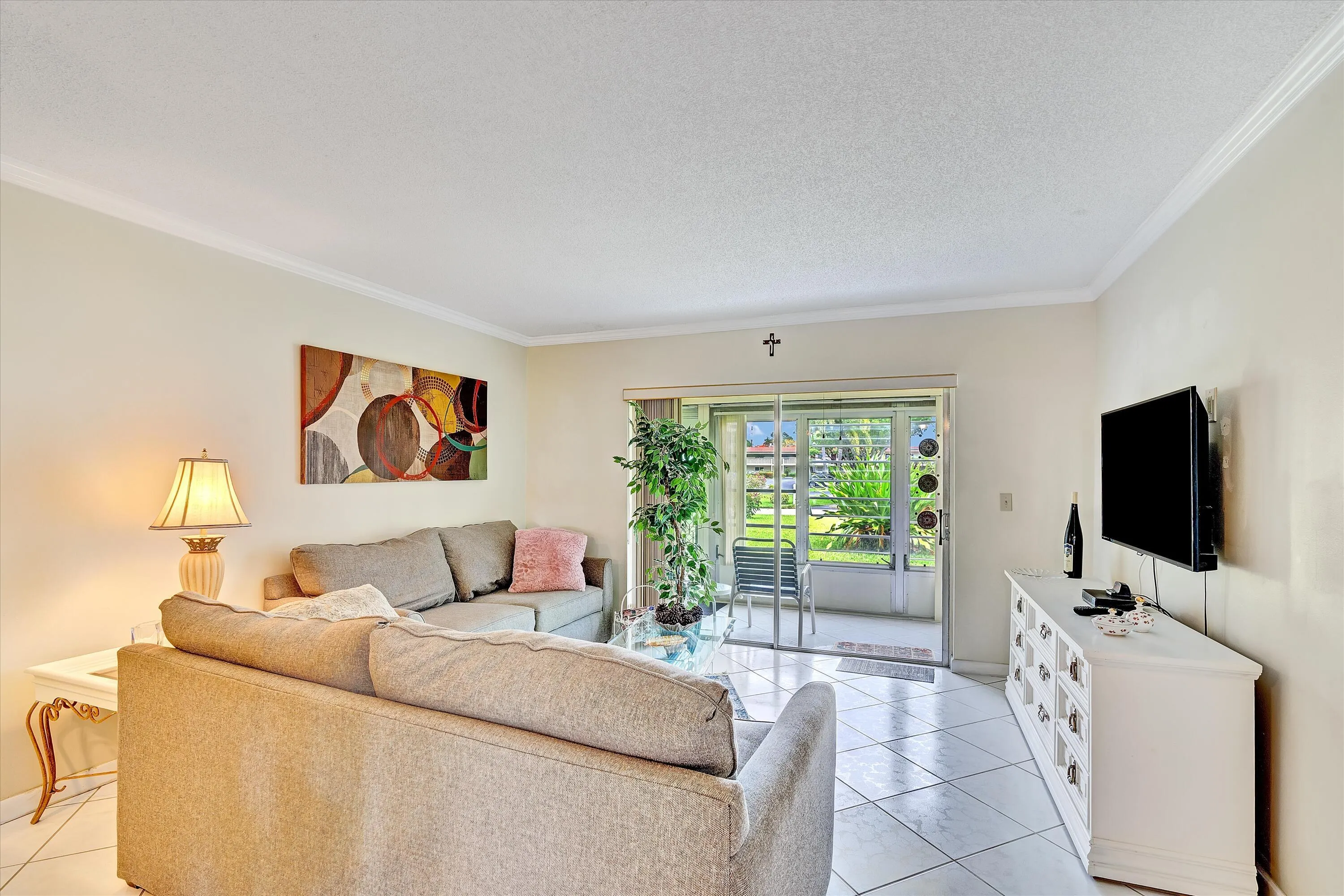 22 Abbey Lane #106