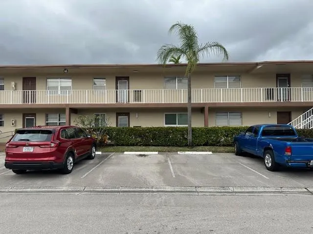 7305 NW 5TH Place #206