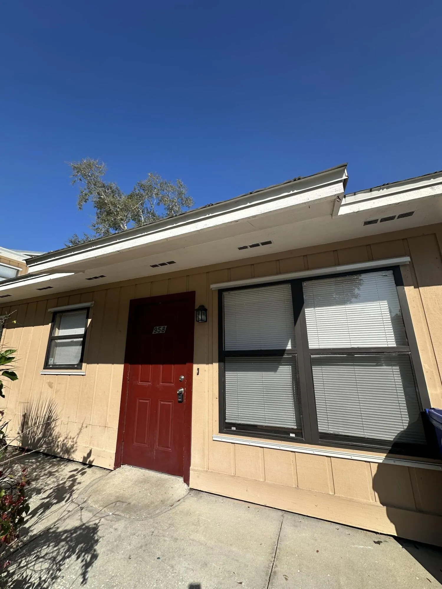 958 Louisiana Avenue