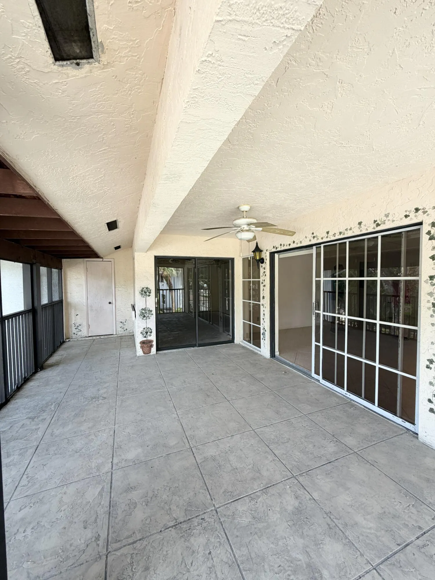 40 Pelican Pointe Drive #205