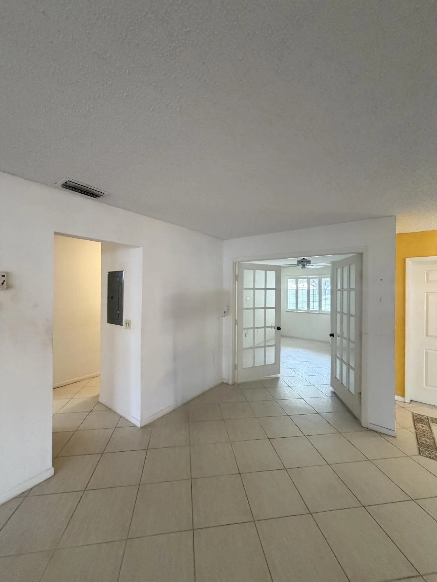40 Pelican Pointe Drive #205
