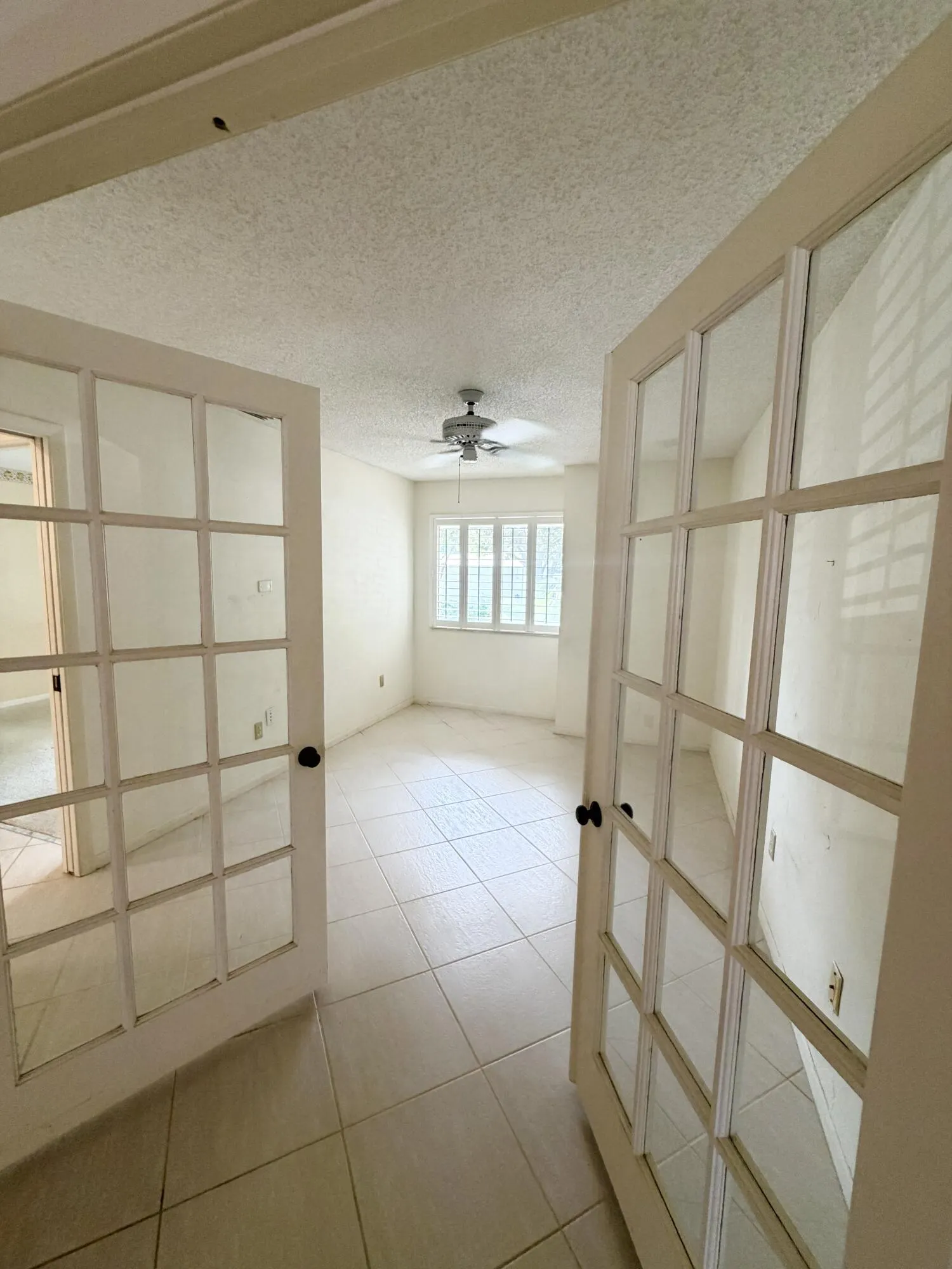 40 Pelican Pointe Drive #205