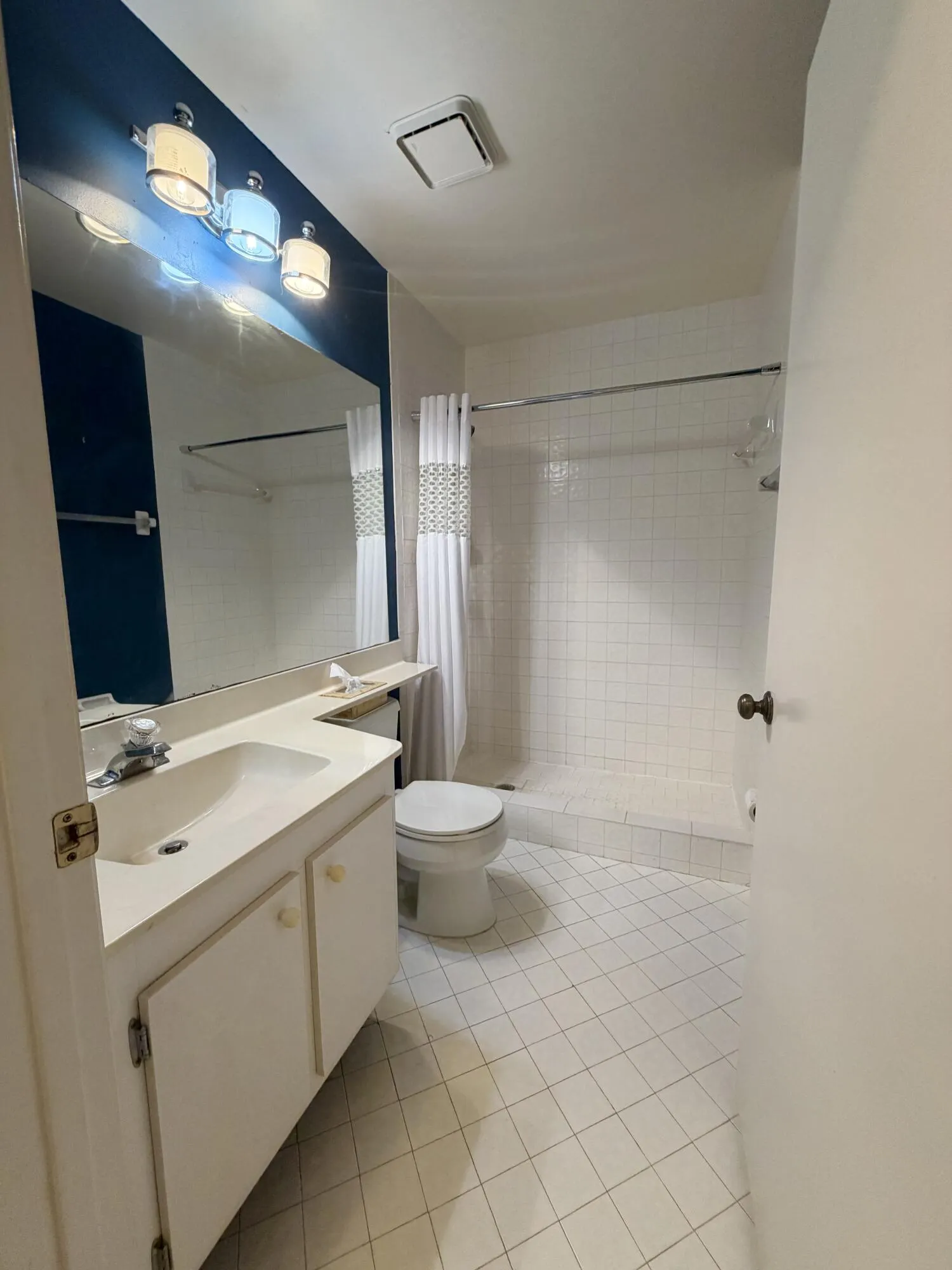 40 Pelican Pointe Drive #205