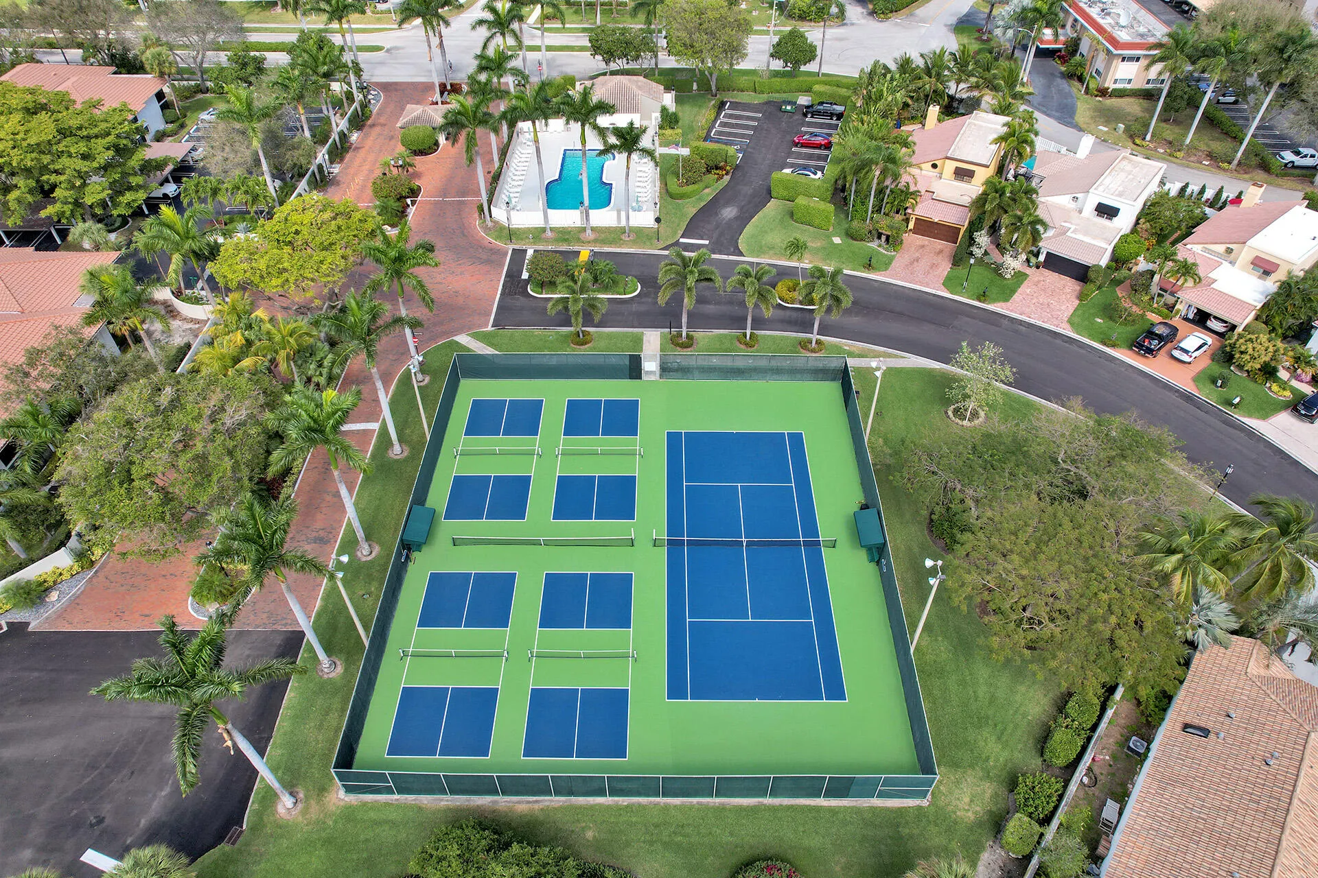 40 Pelican Pointe Drive #205
