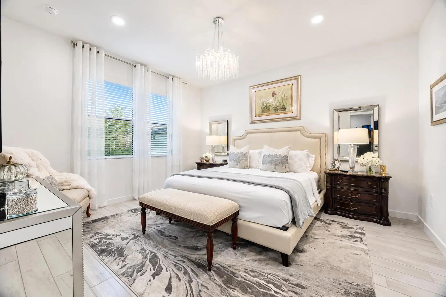 2005 NE Ocean Dunes Drive