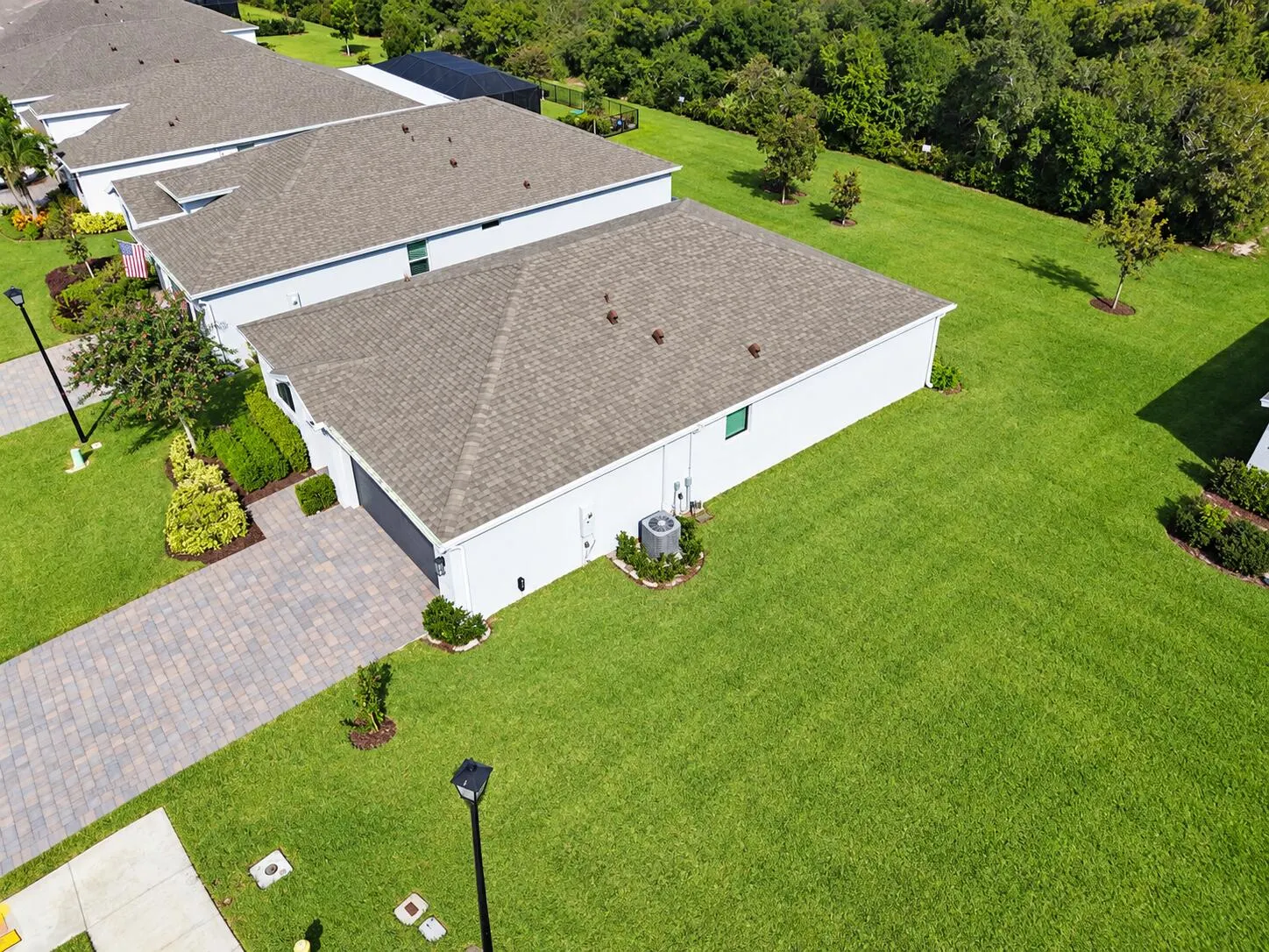 2005 NE Ocean Dunes Drive