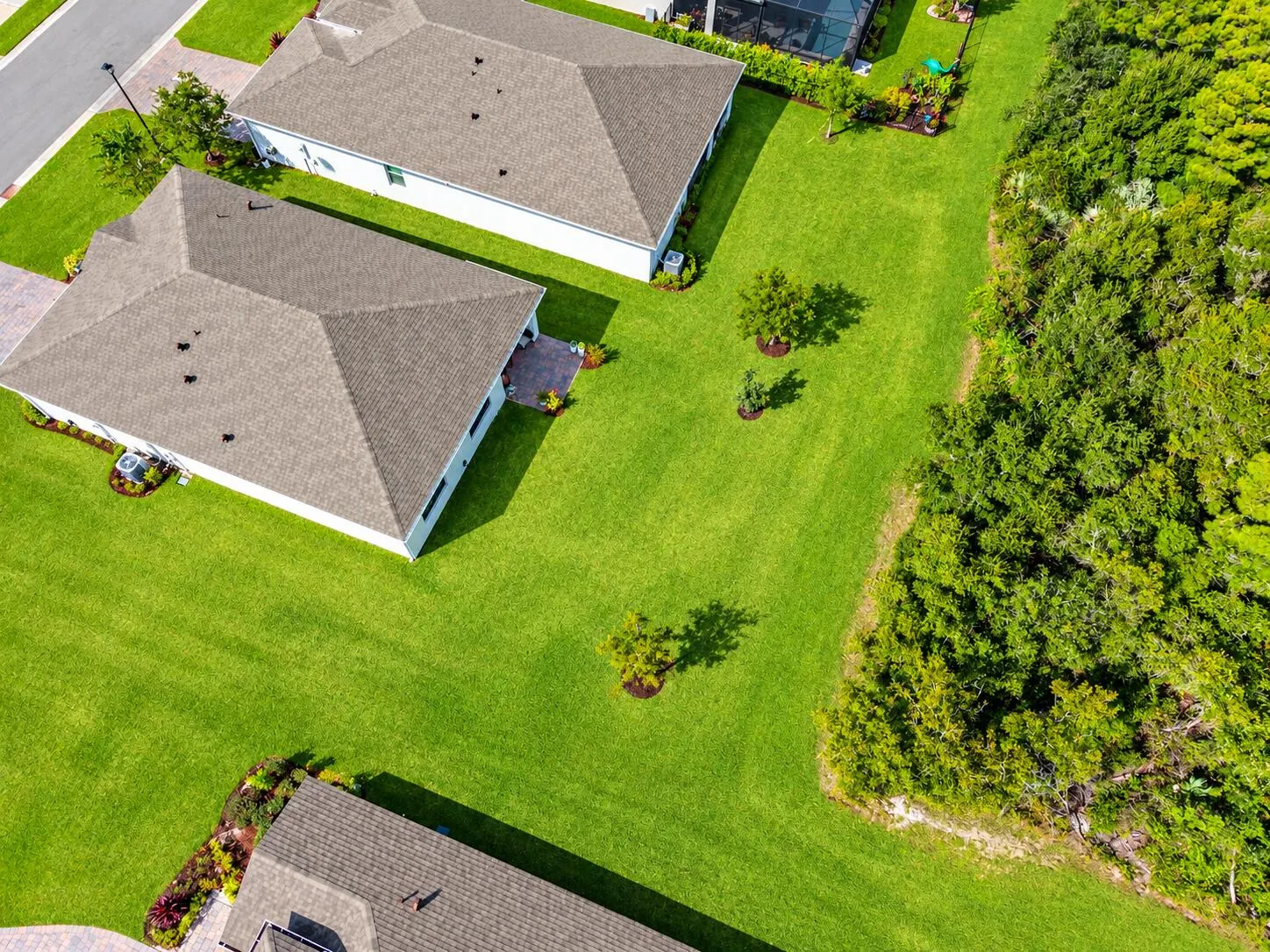 2005 NE Ocean Dunes Drive